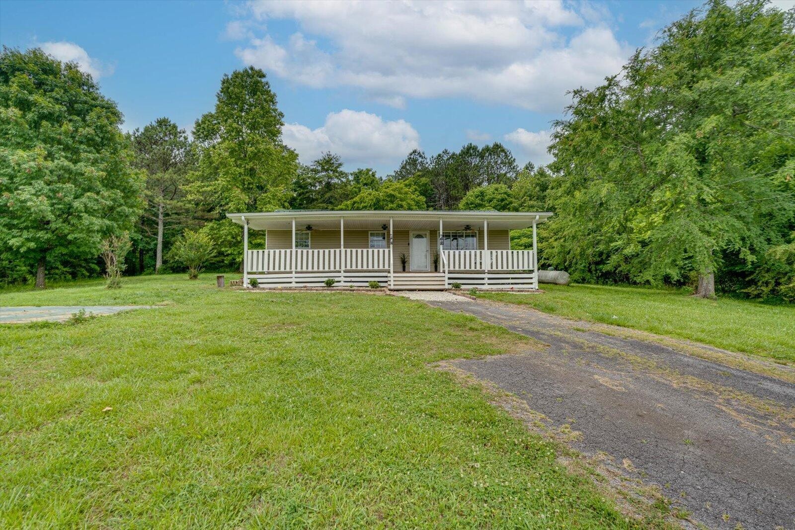 606 Baugh Springs Road