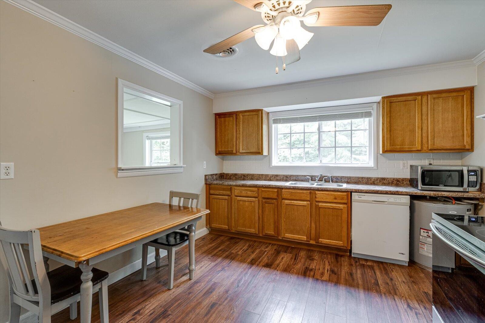 606 Baugh Springs Road