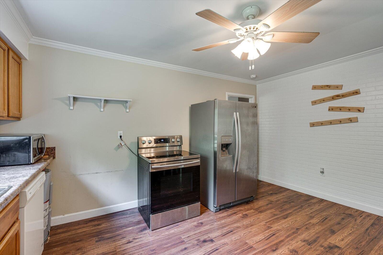 606 Baugh Springs Road