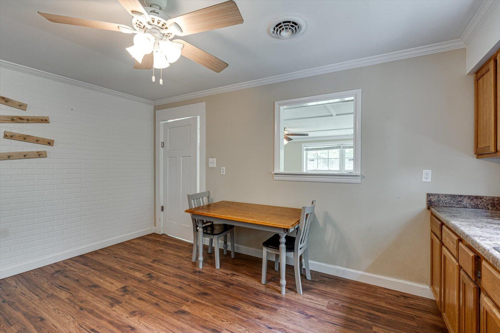 606 Baugh Springs Road