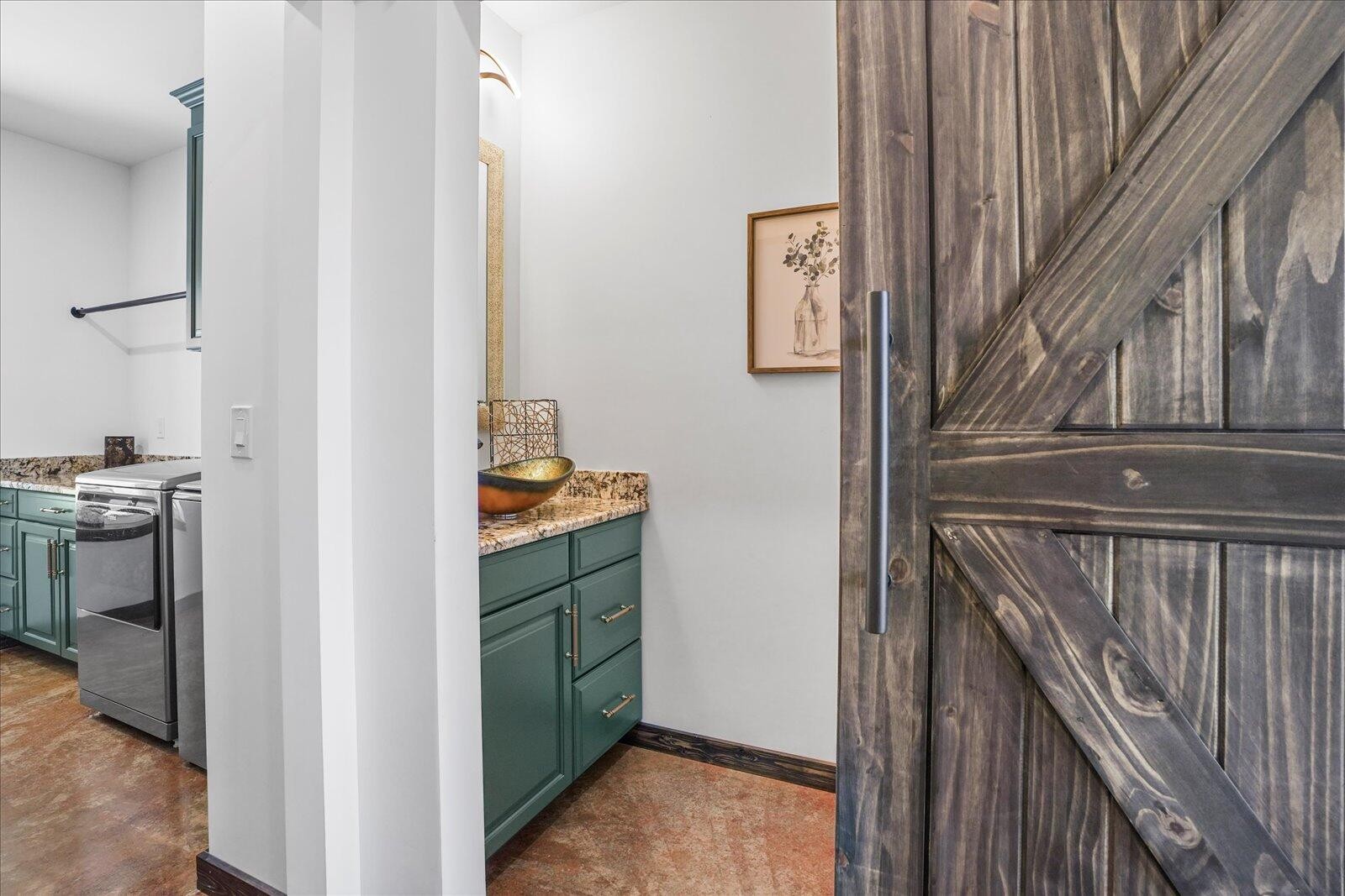 11108 Possum Trail Road