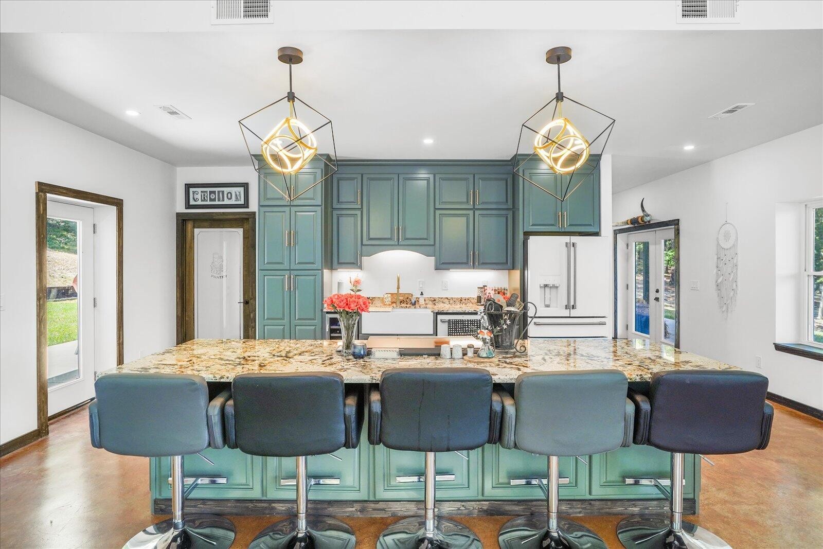 11108 Possum Trail Road