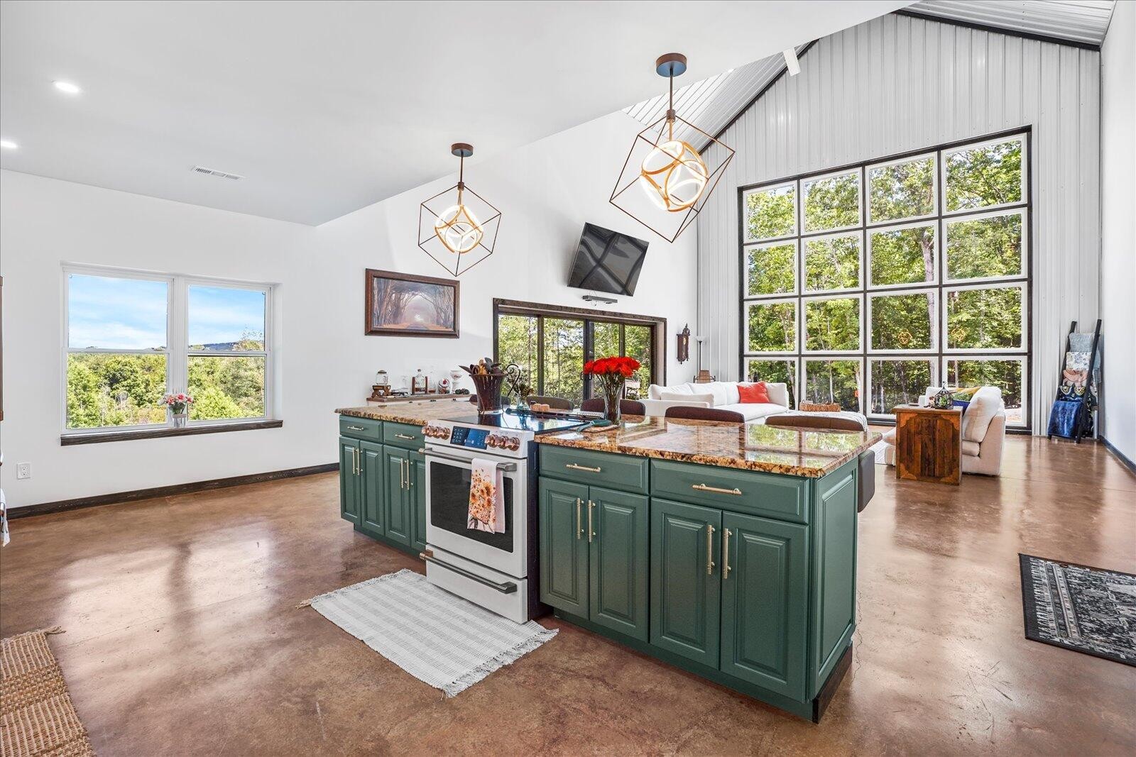 11108 Possum Trail Road