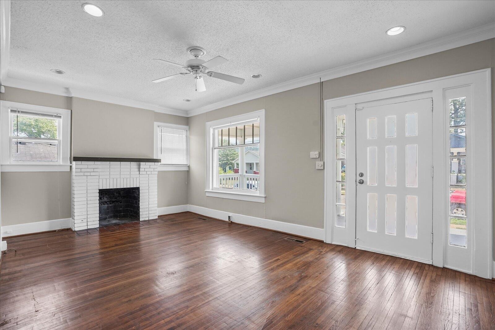 2053 Belleau Village Lane