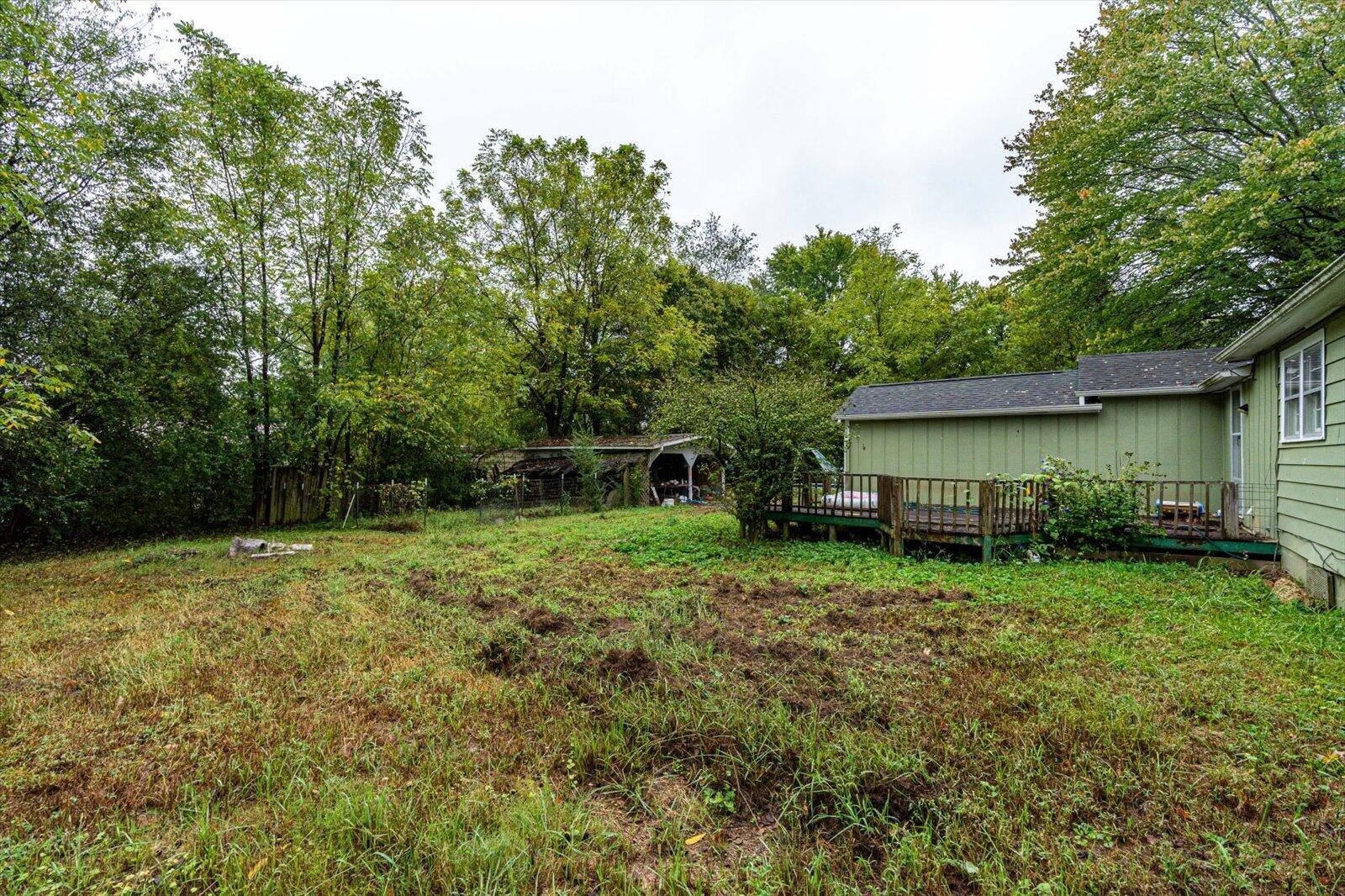 280 Orlando Drive, NE