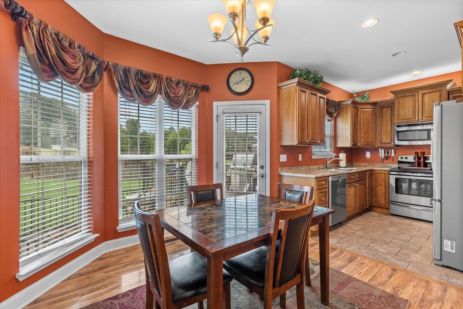 4418 Kings Lake Court