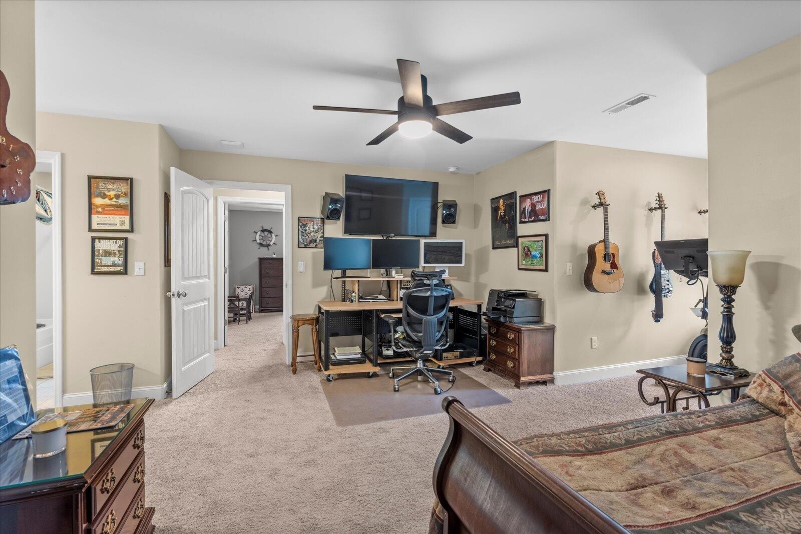 4418 Kings Lake Court