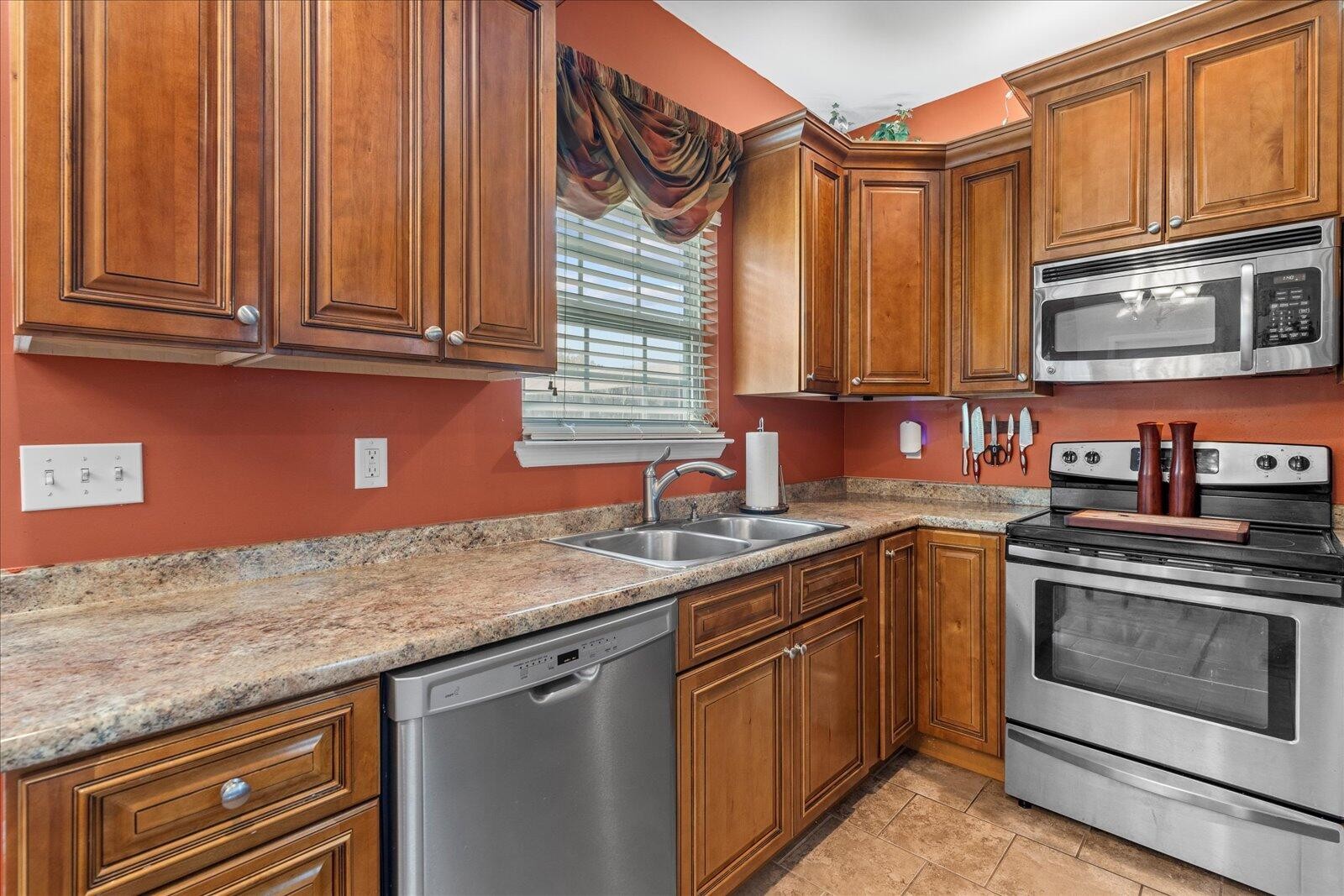 4418 Kings Lake Court