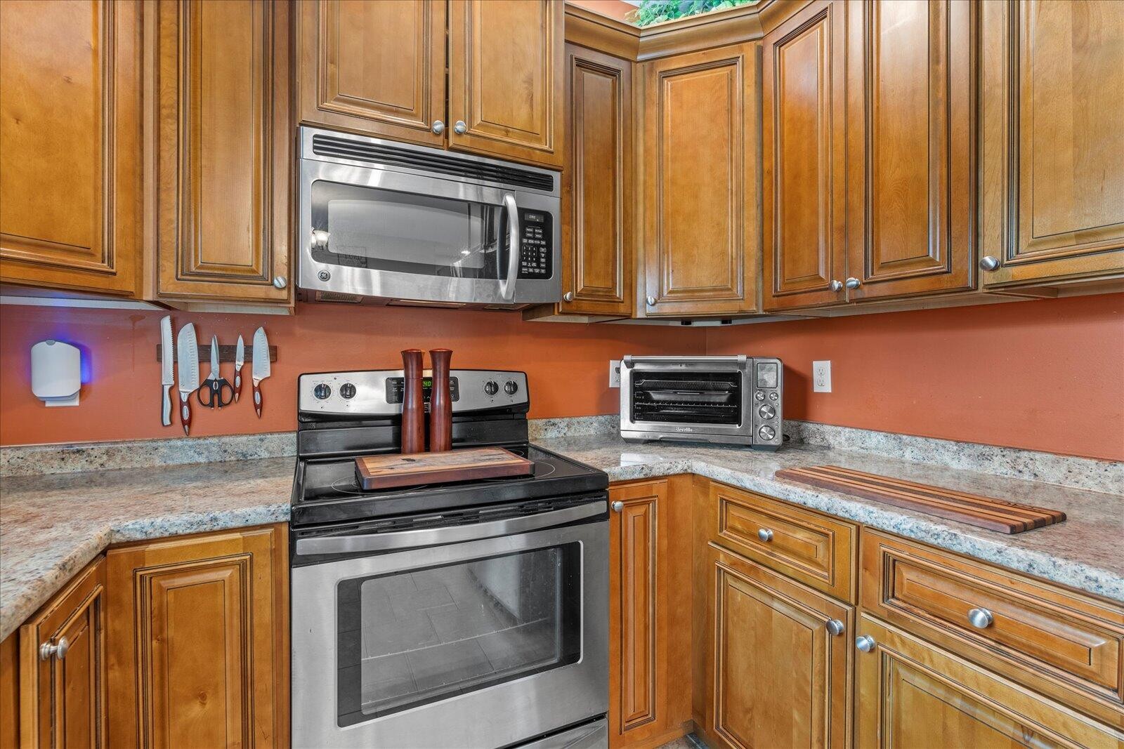 4418 Kings Lake Court