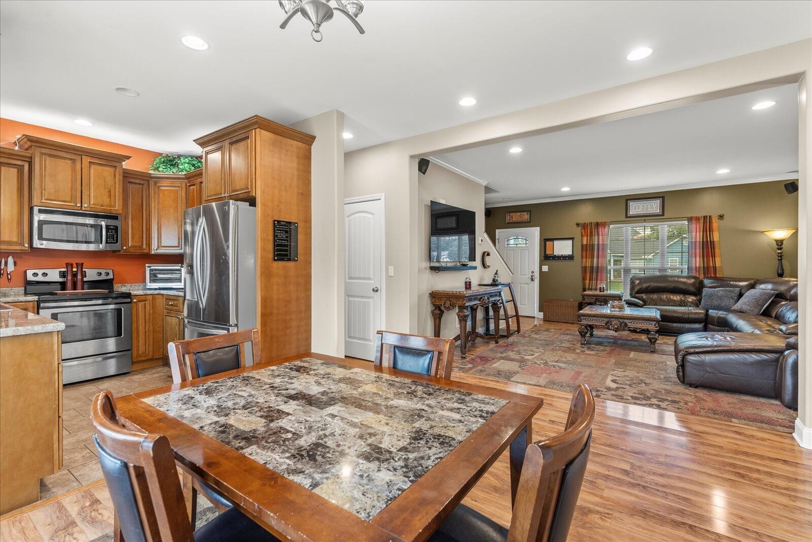 4418 Kings Lake Court