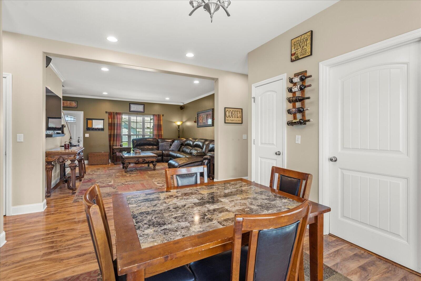 4418 Kings Lake Court