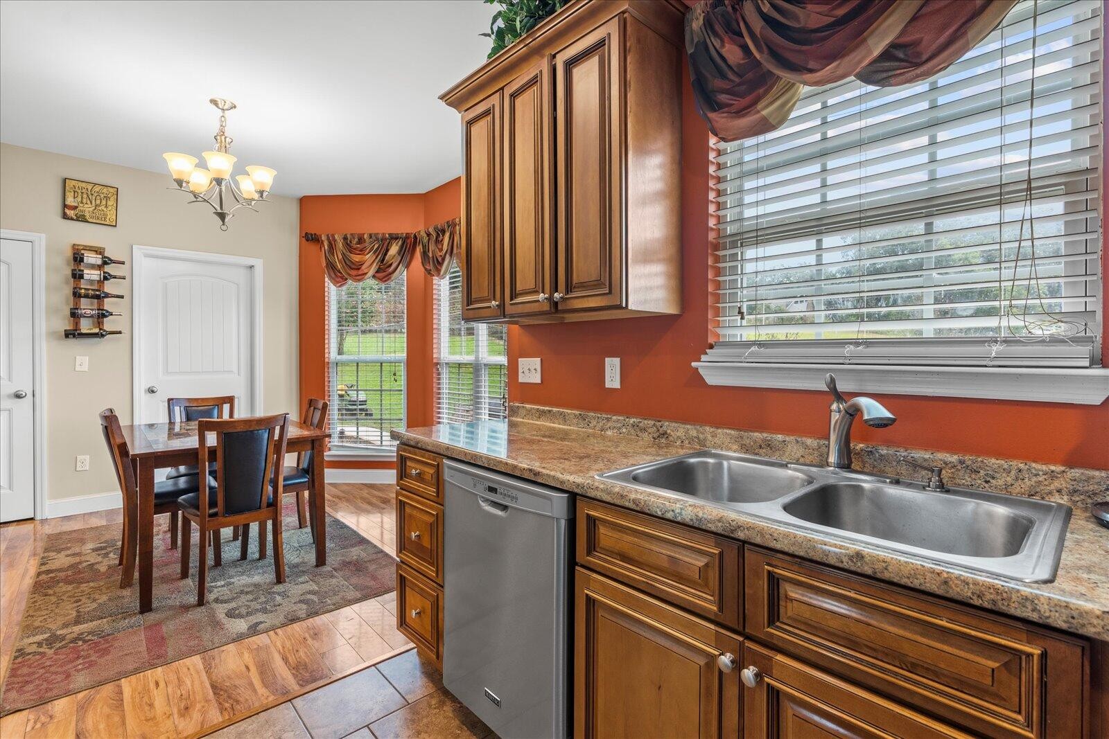 4418 Kings Lake Court