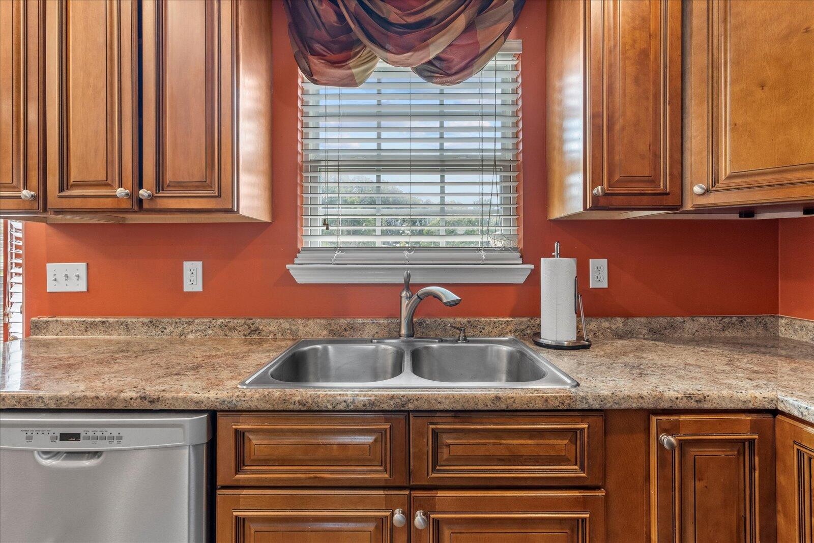 4418 Kings Lake Court