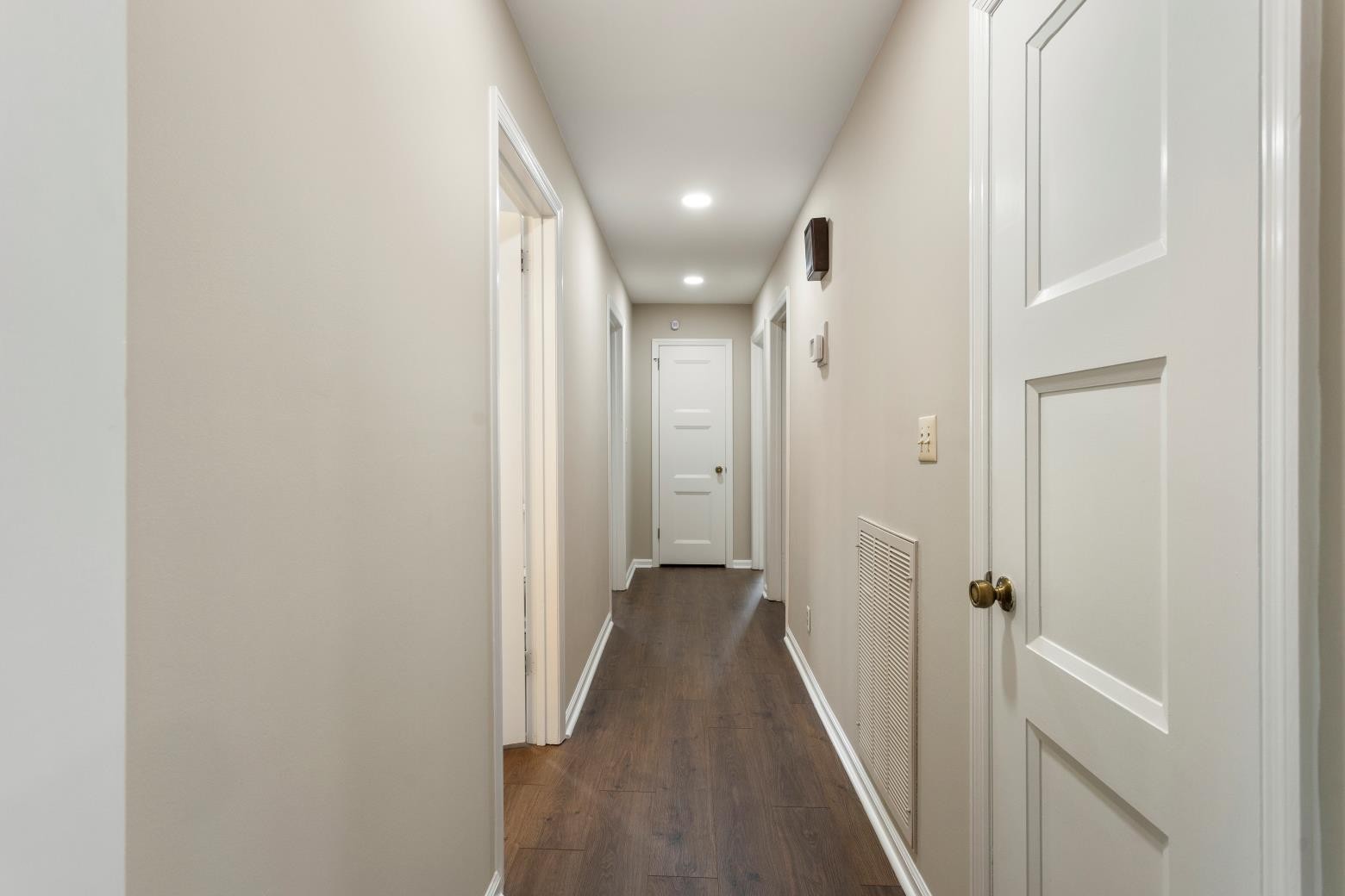 5700 Queen Mary Lane