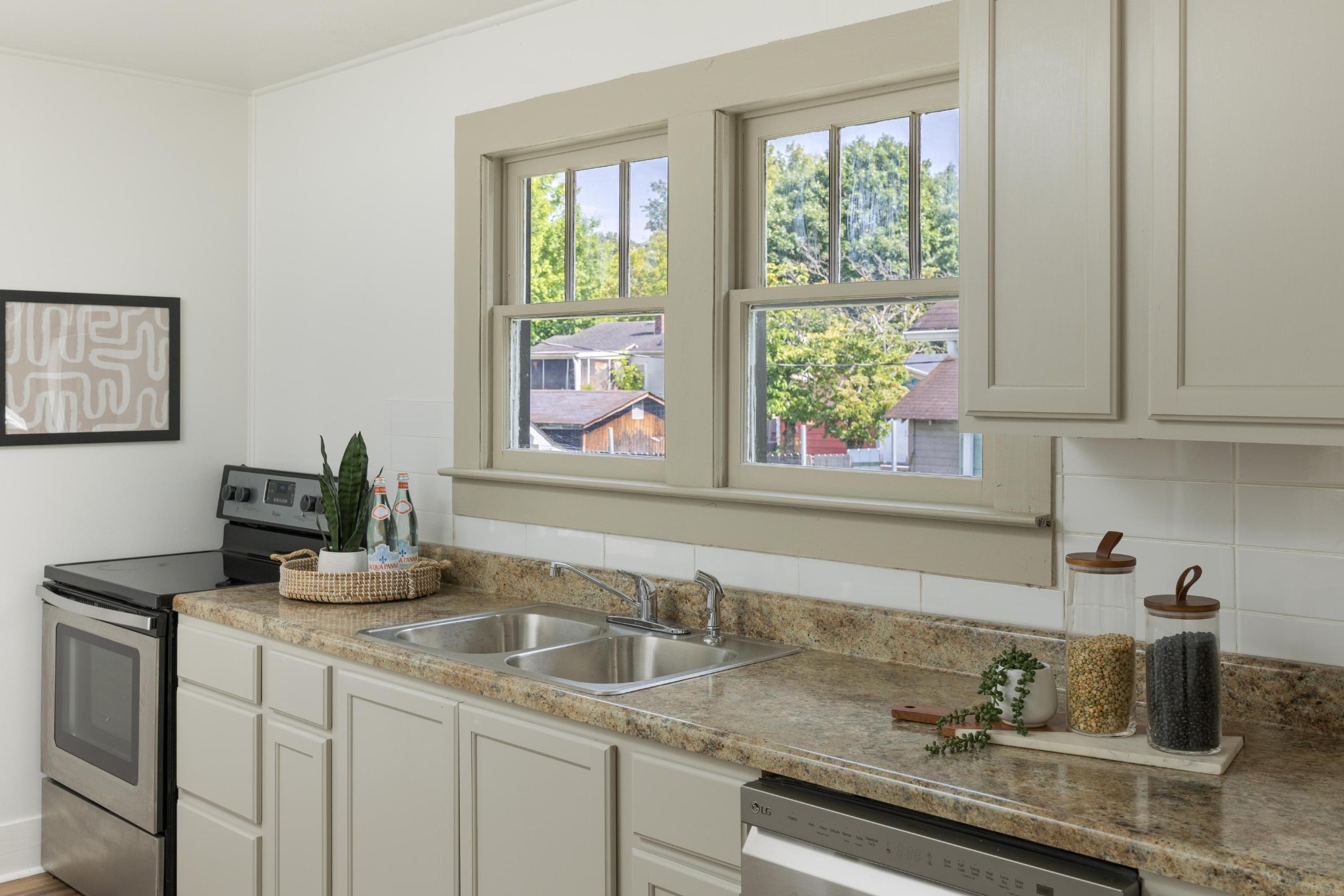 1175 SE Hardwick Street