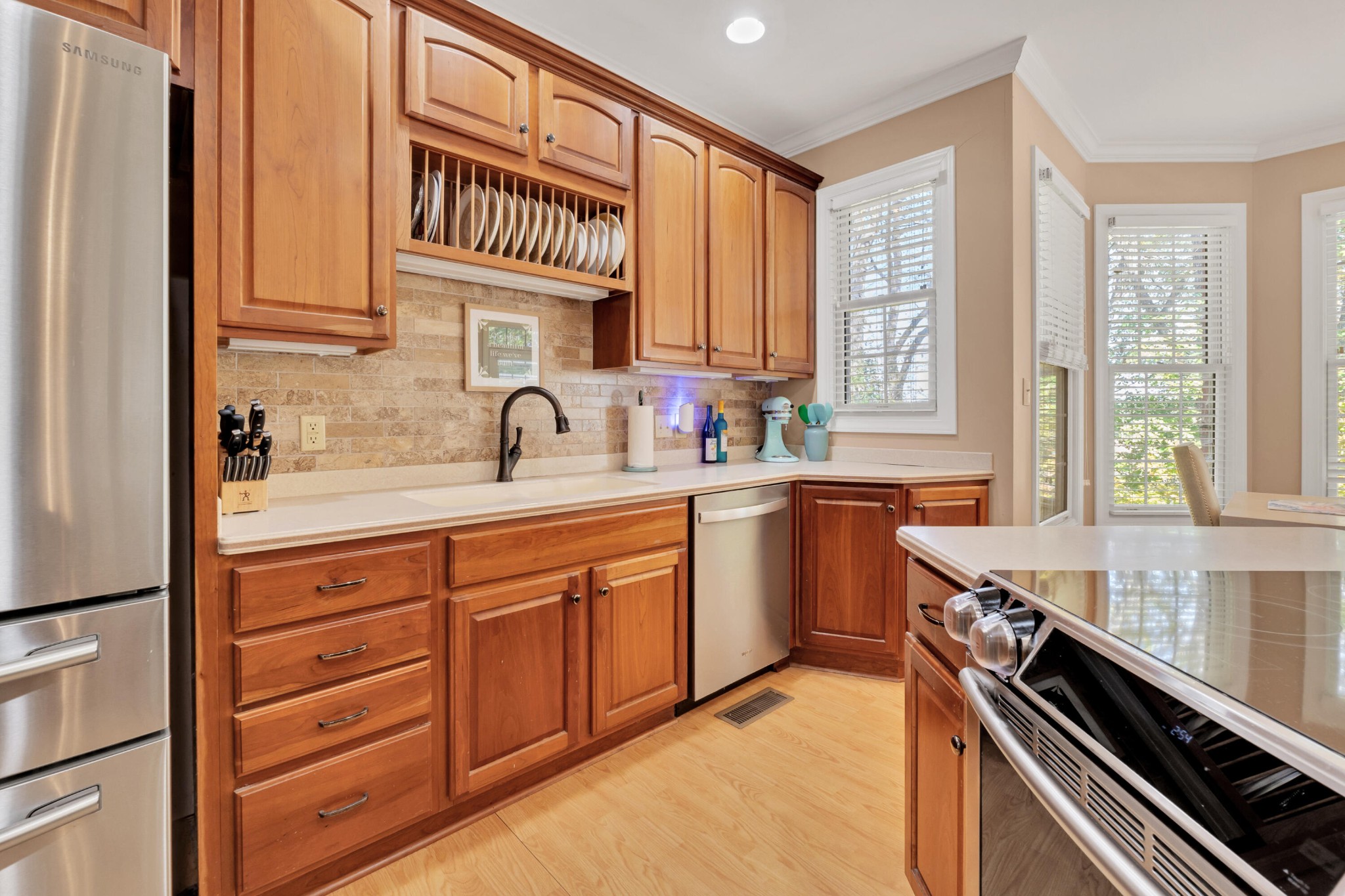 7526 Hodges Ferry Road