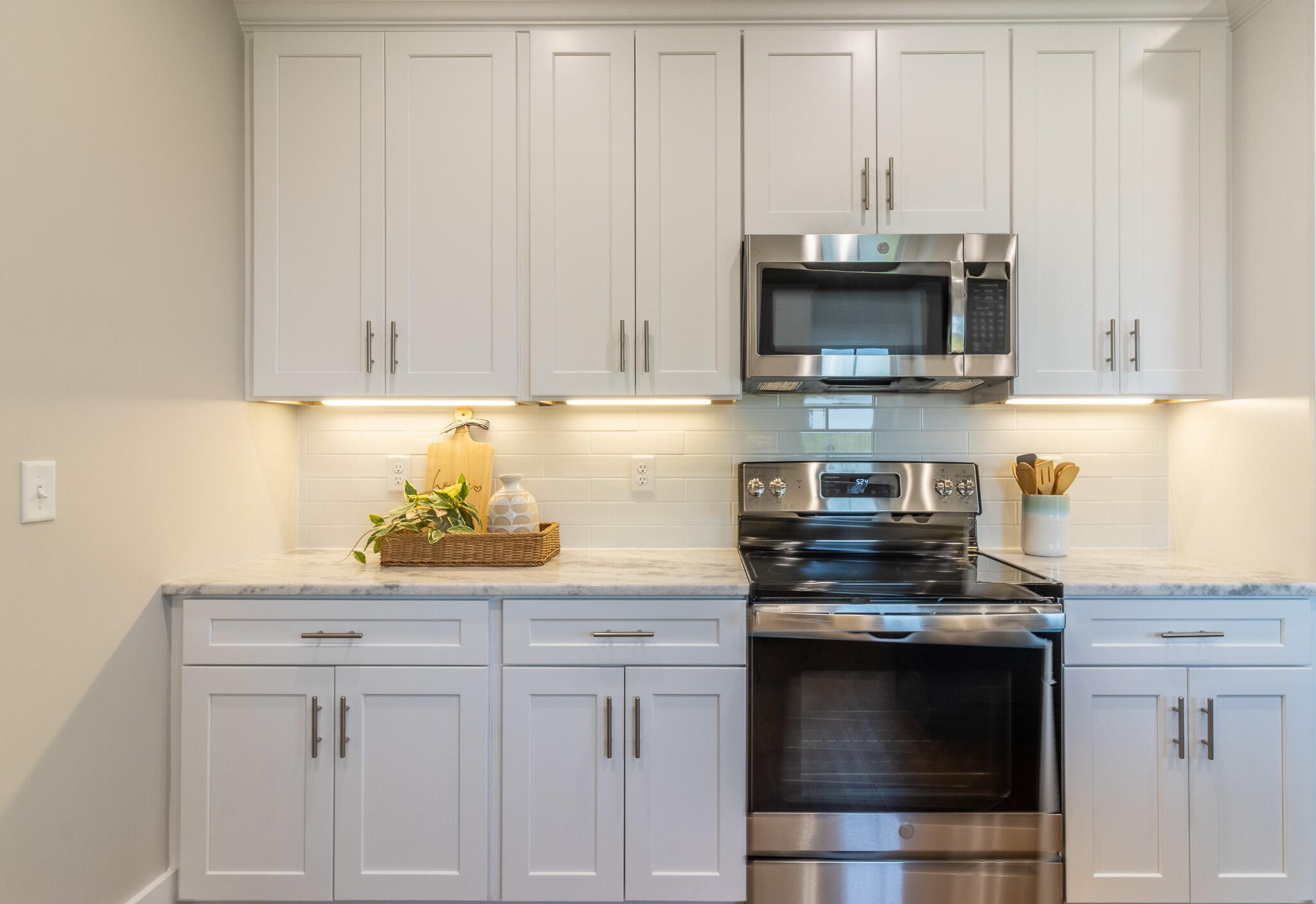 2115 Autumn River Drive