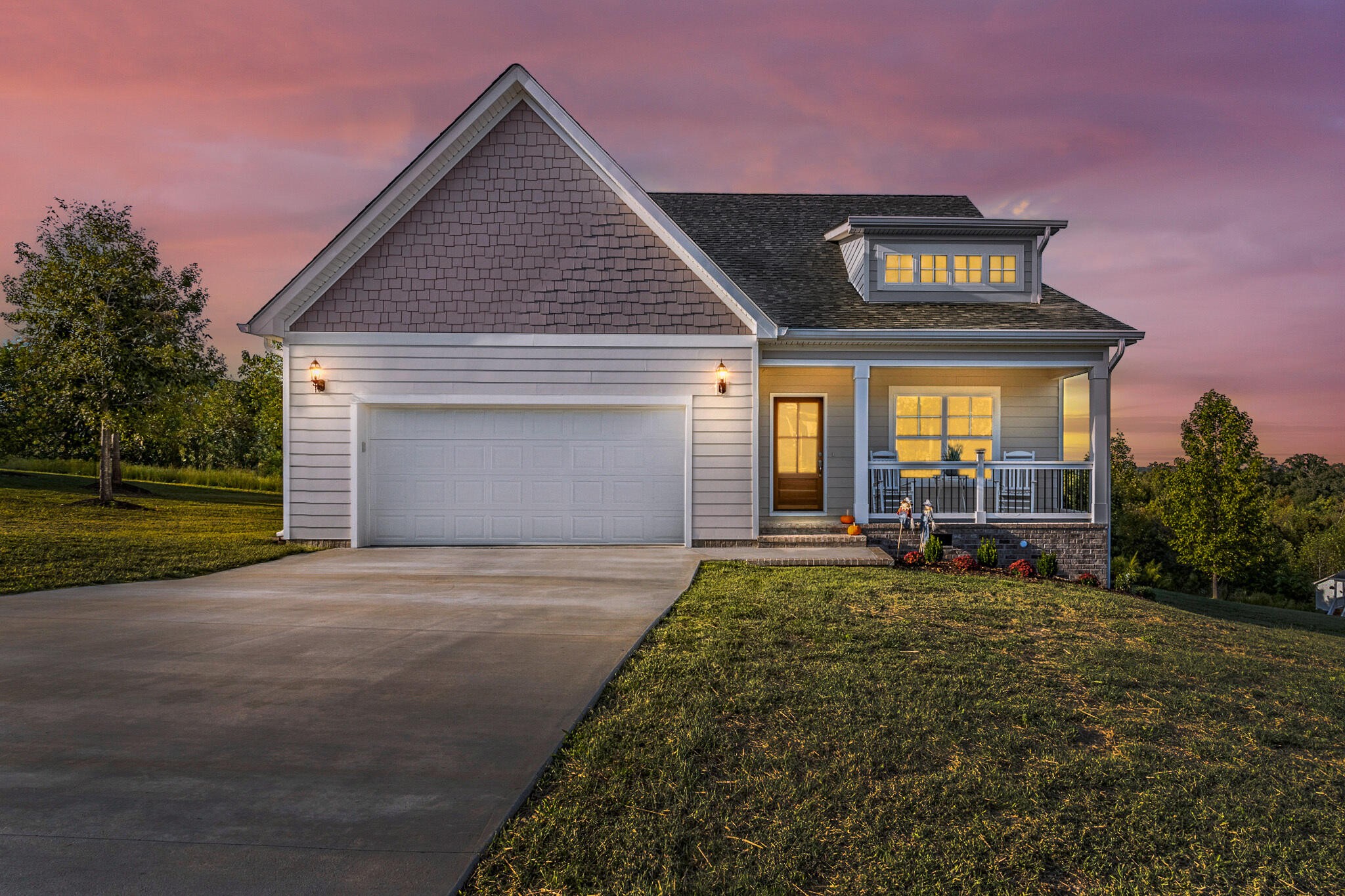 2115 Autumn River Drive