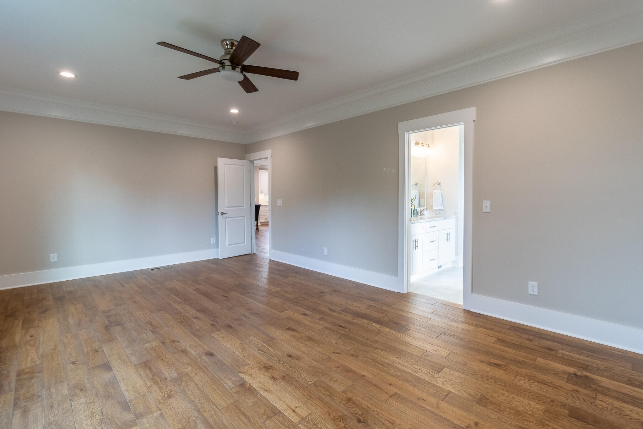 2115 Autumn River Drive