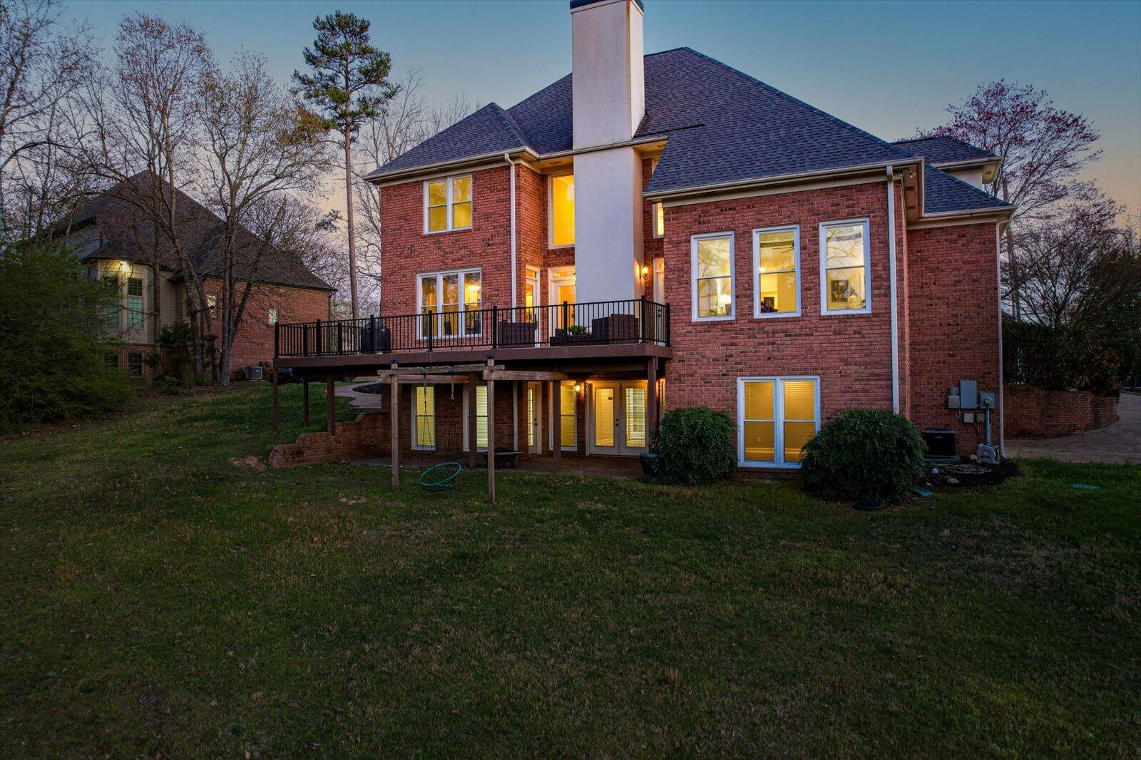 9235 Royal Mountain Drive