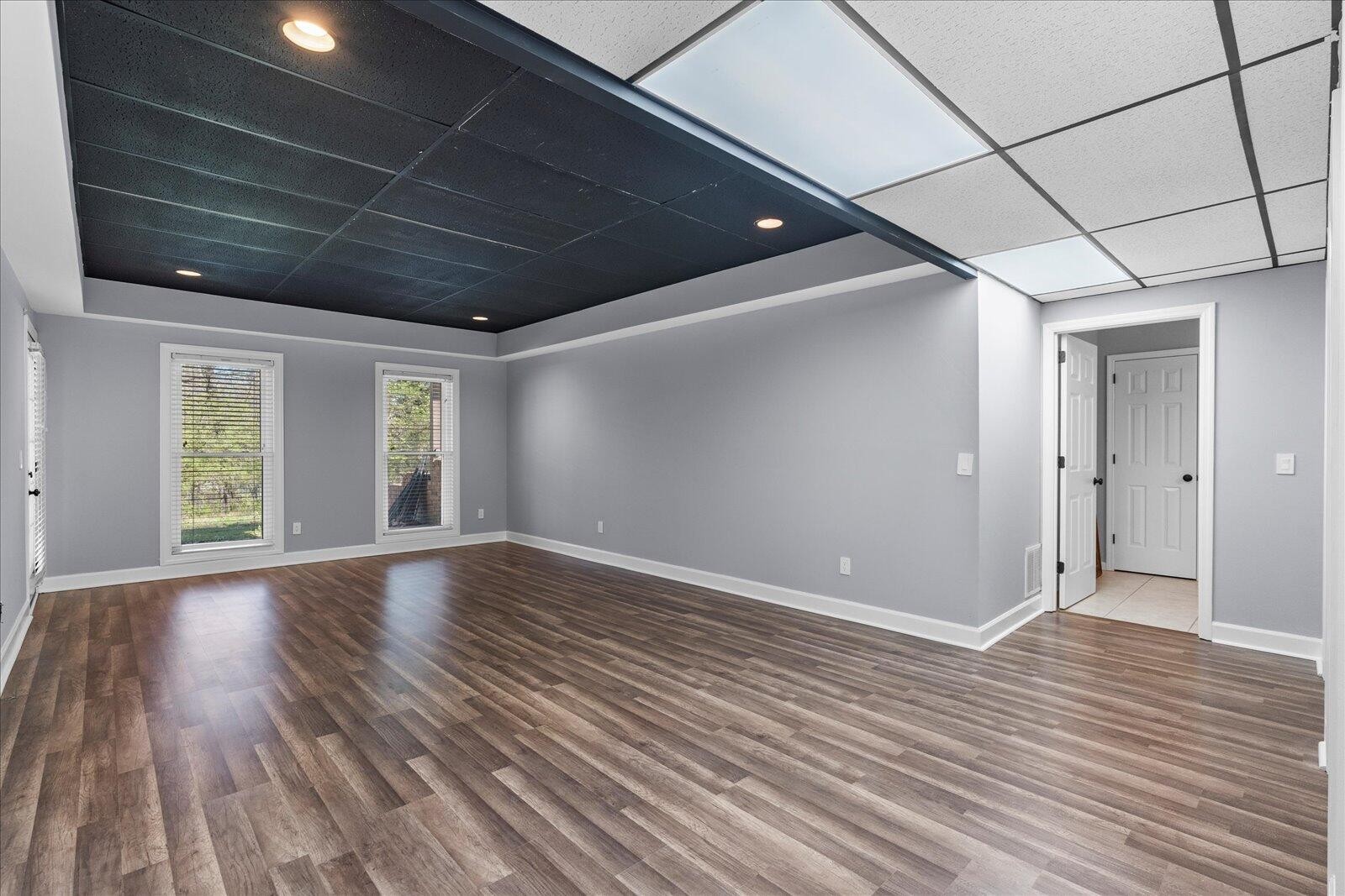 9235 Royal Mountain Drive
