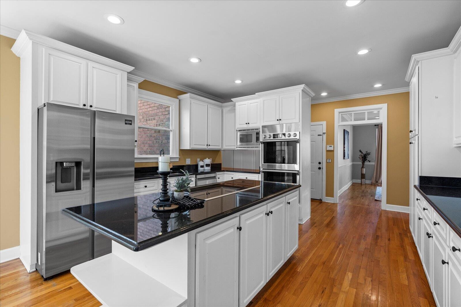 9235 Royal Mountain Drive