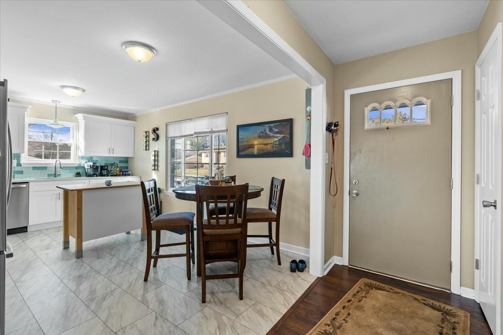 134 NW Leaf Drive
