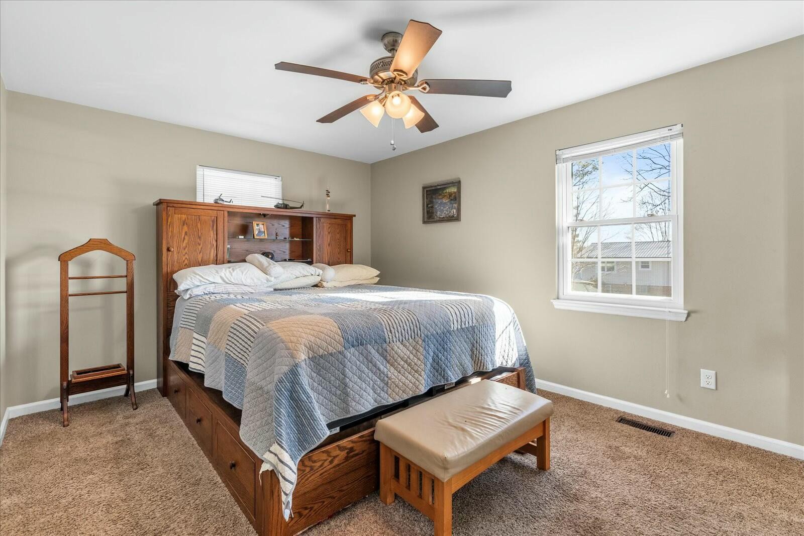 134 NW Leaf Drive