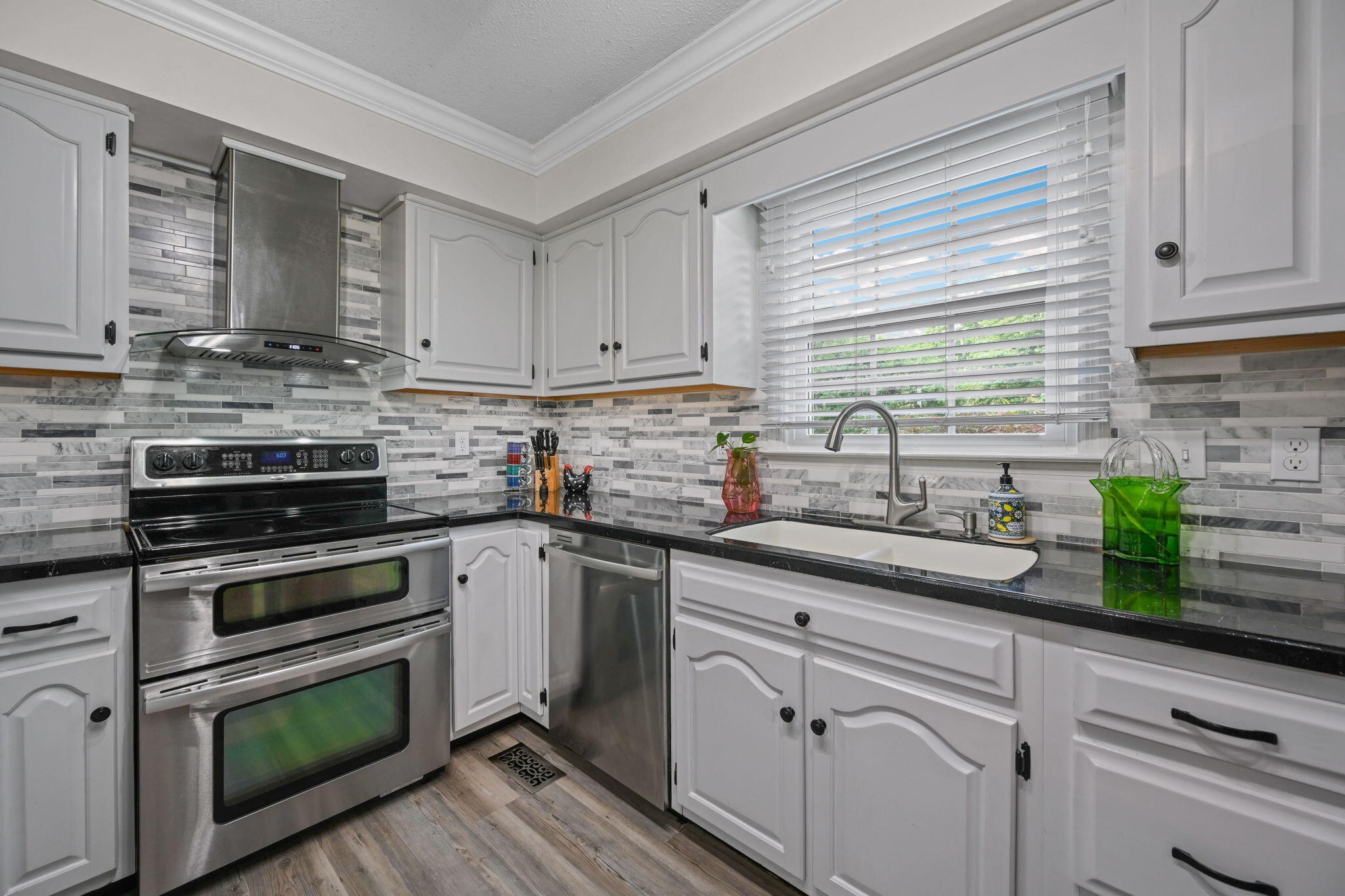 410 Valleybrook Road