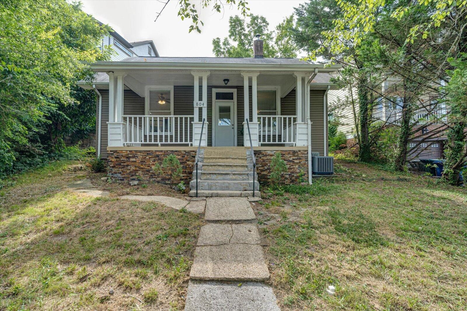 804 Dallas Road