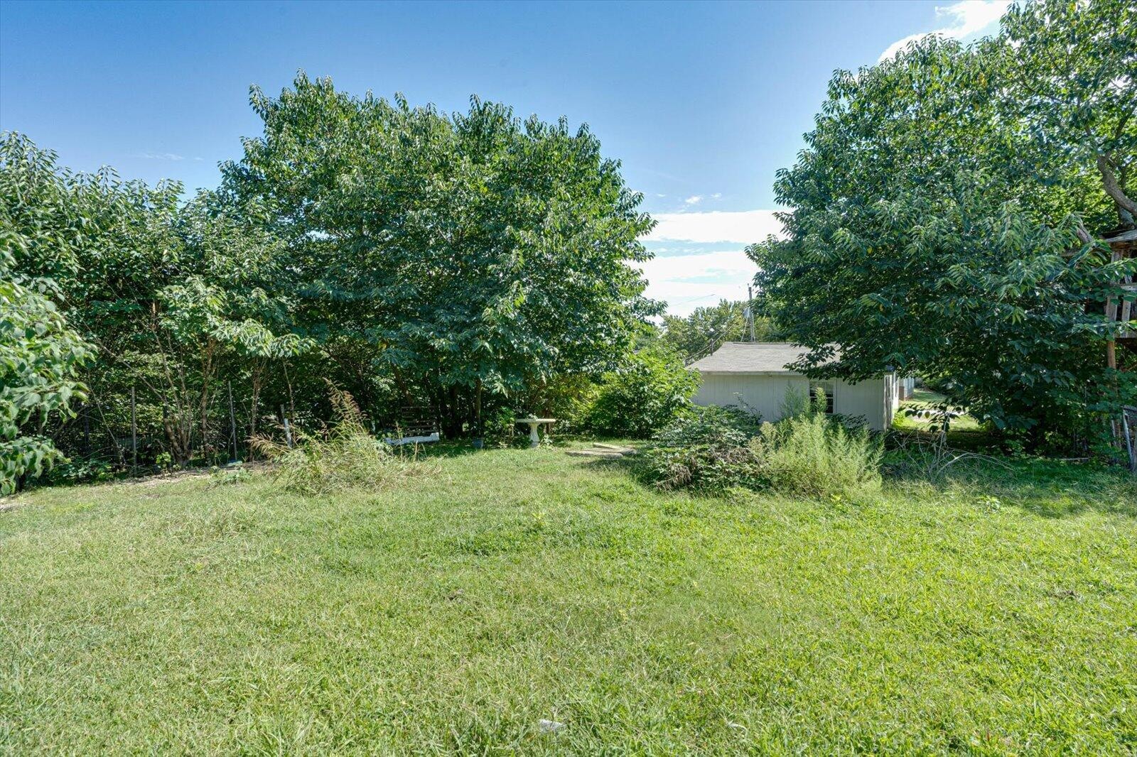 1335 8th Street, NE