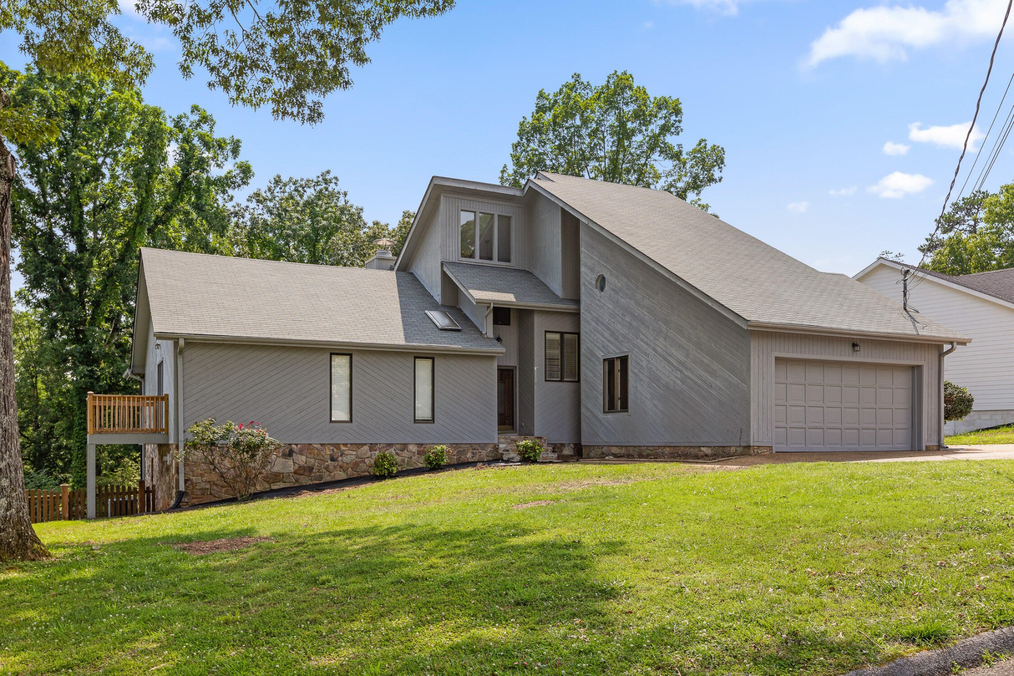 2508 Lake Dweller Lane