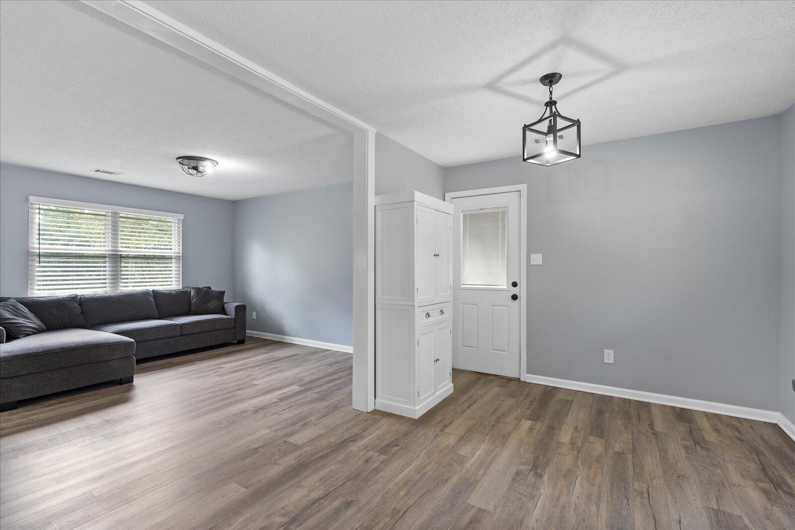 2165 Greendale Drive, NE