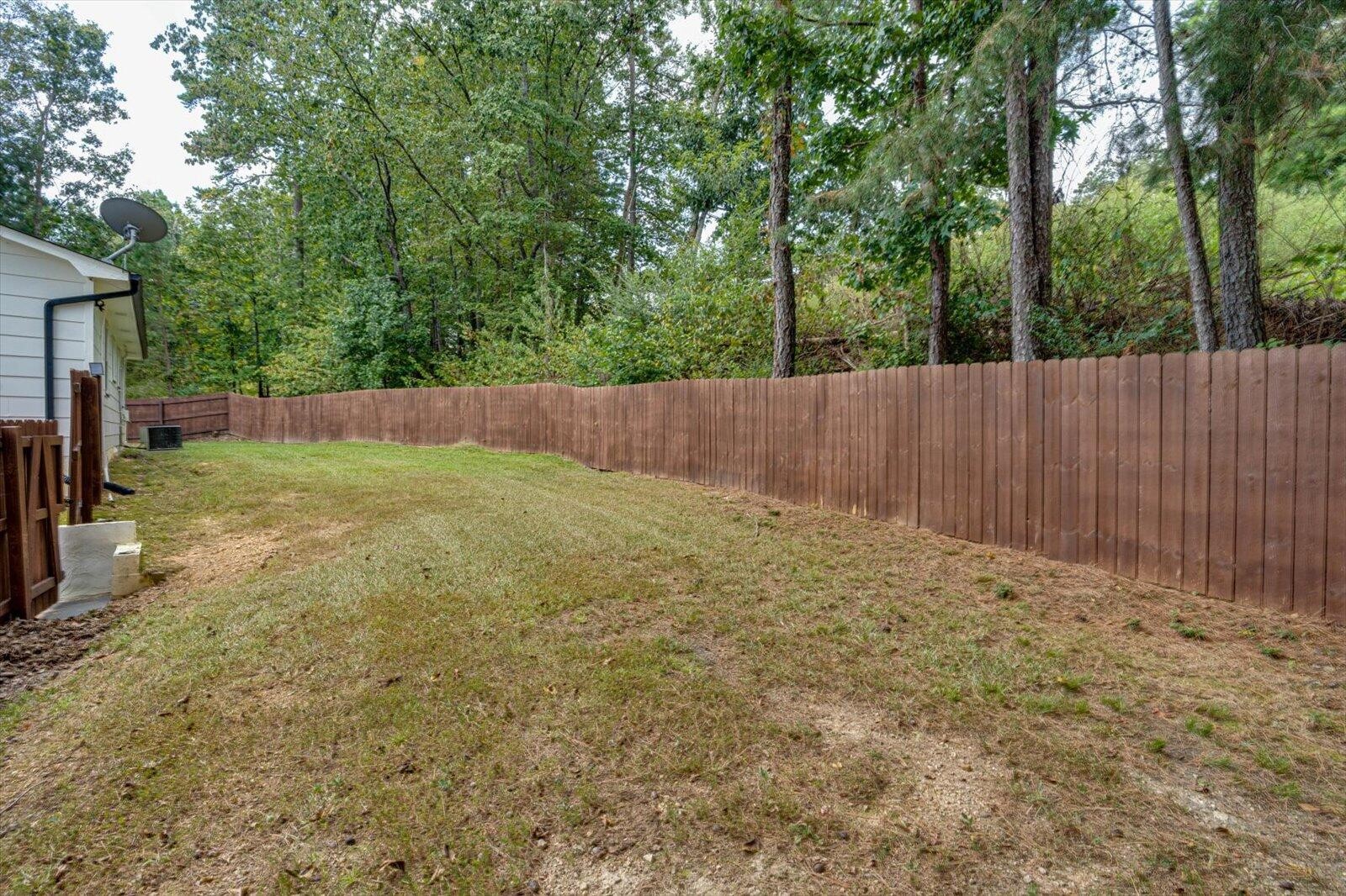 2165 Greendale Drive, NE