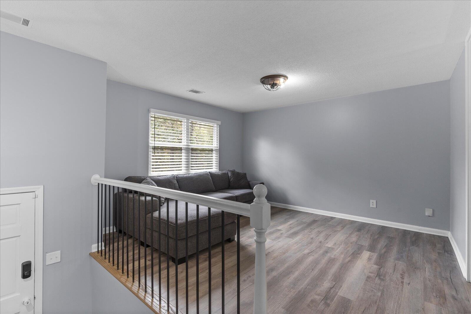 2165 Greendale Drive, NE