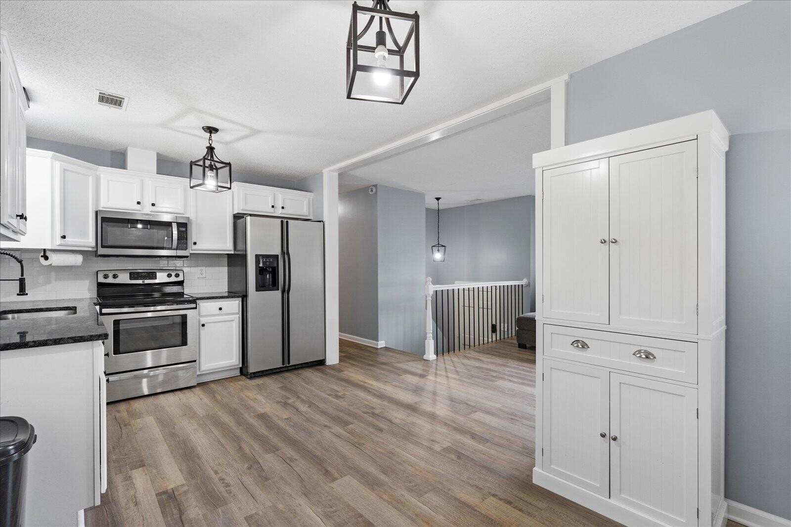 2165 Greendale Drive, NE