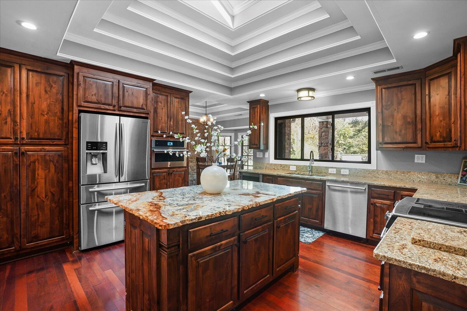 5812 Lake Resort Drive