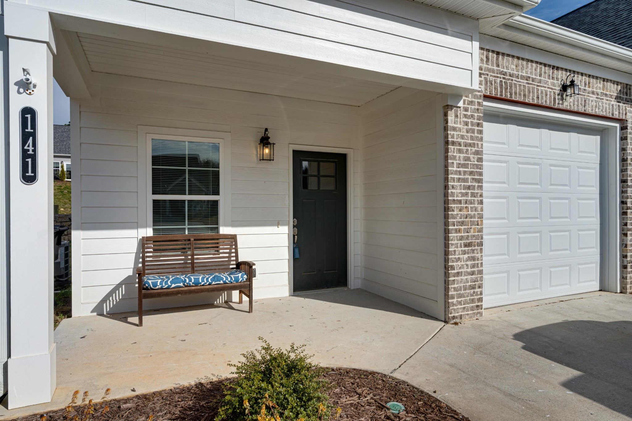 141 Bellingham Cove, NE Unit: 39a