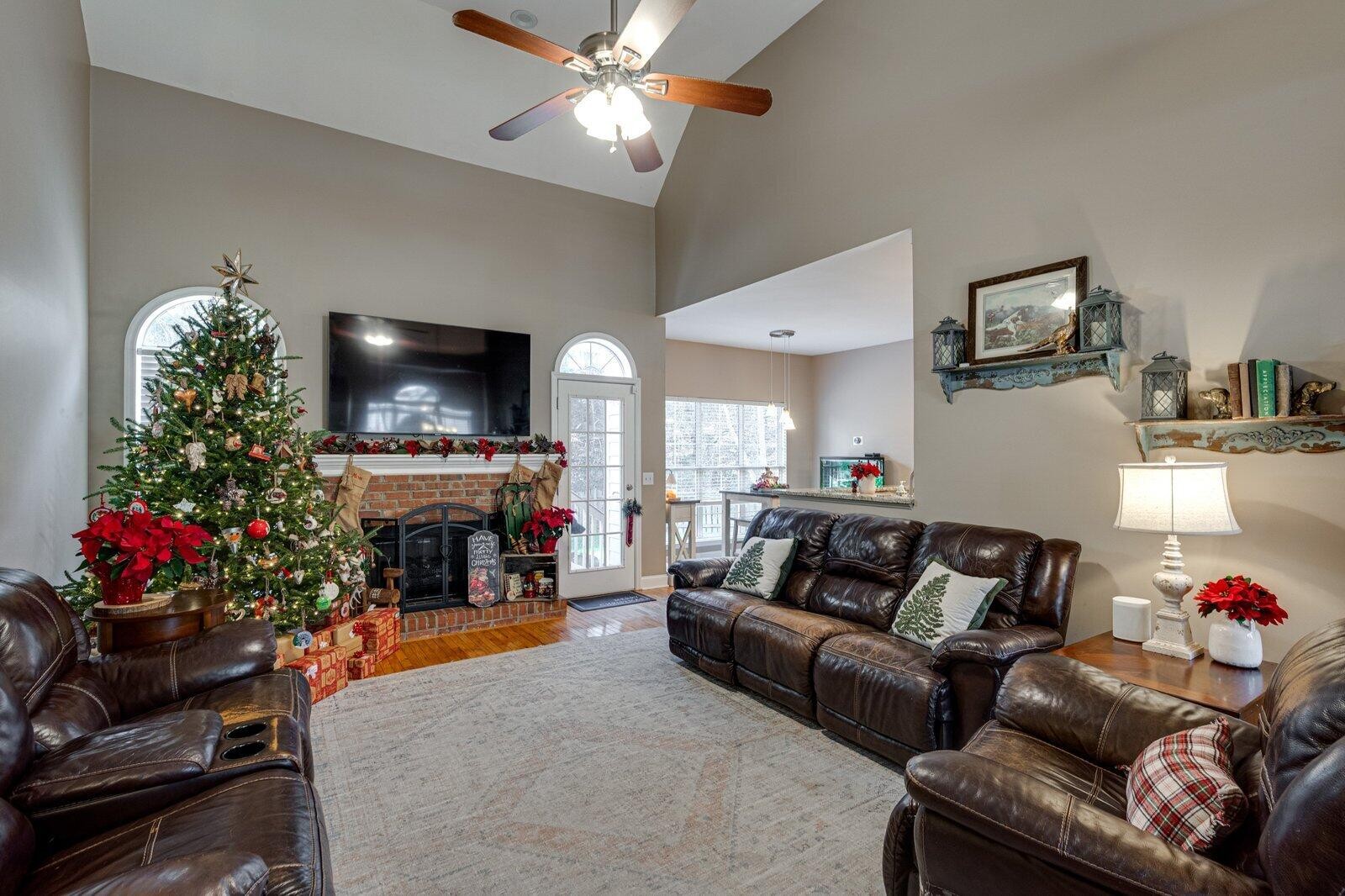 5864 Crooked Creek Drive