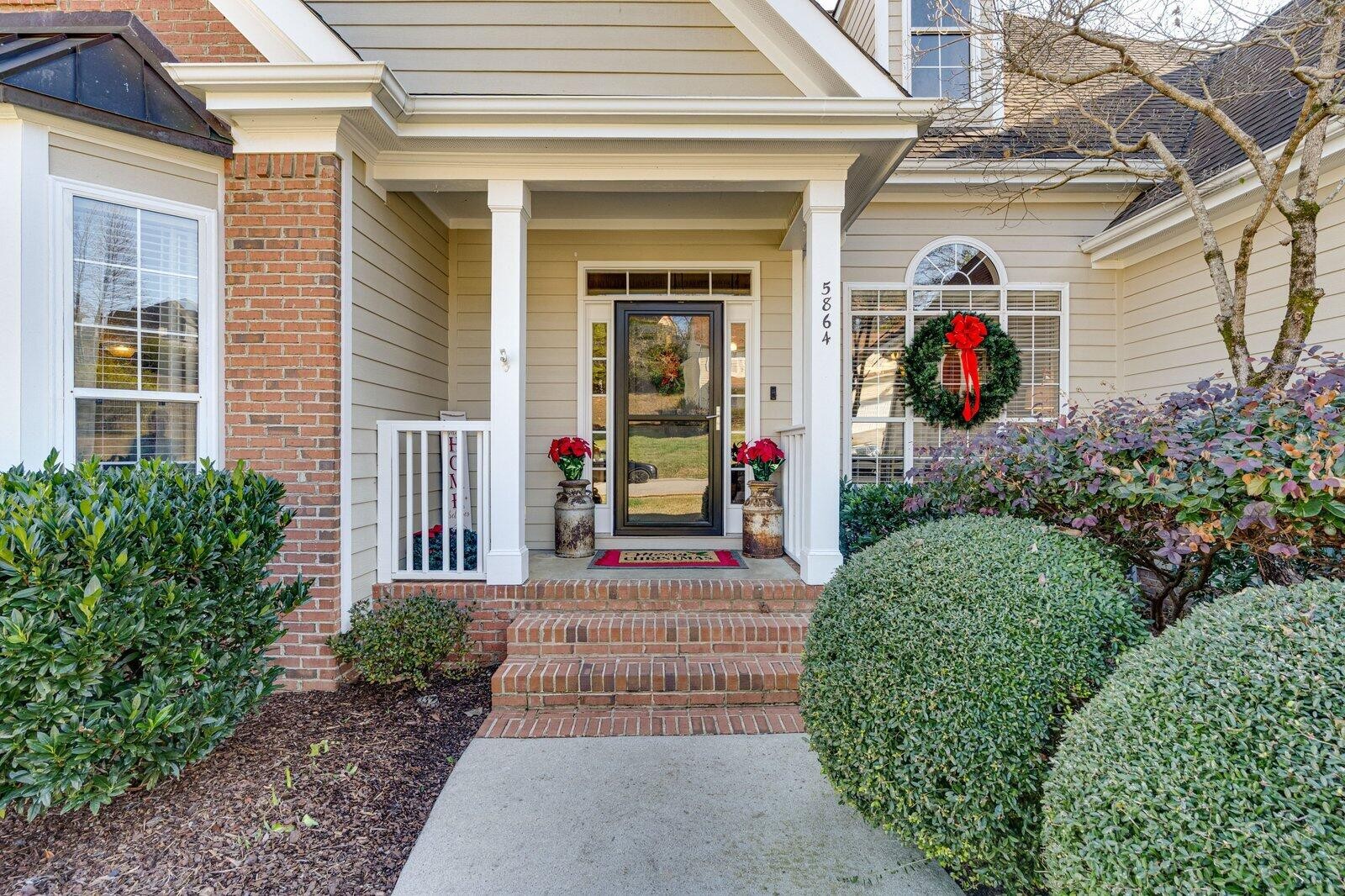 5864 Crooked Creek Drive