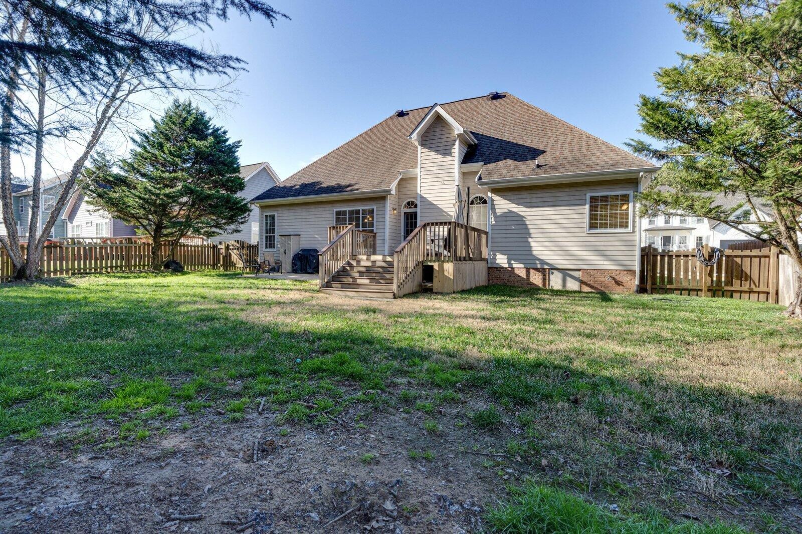 5864 Crooked Creek Drive