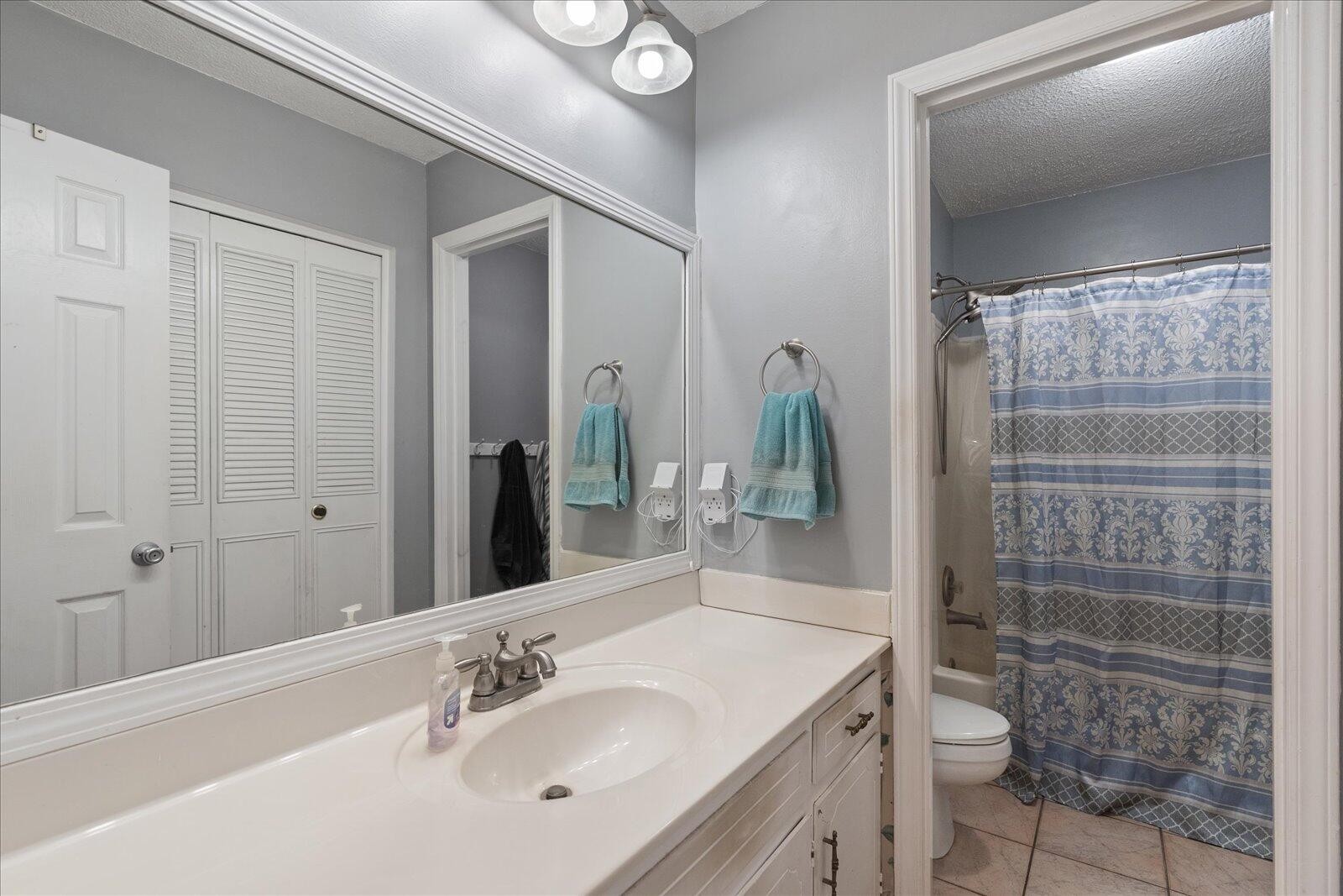 1819 Pine Needles Trail