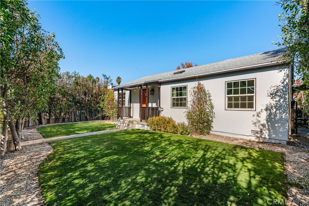 17329 Burbank Boulevard