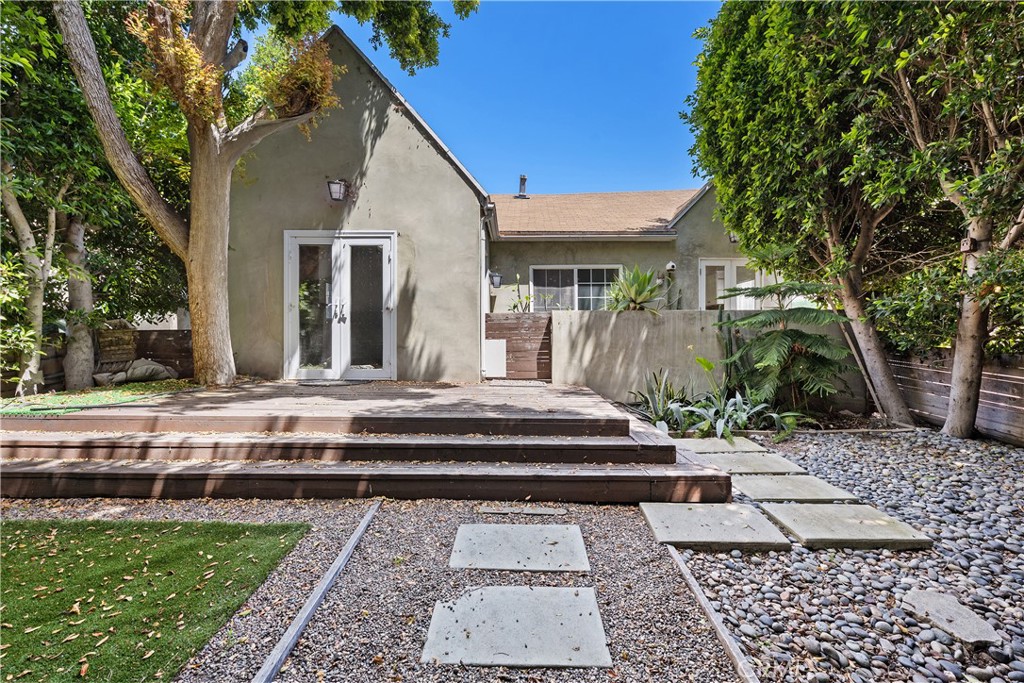 1944 Chariton Street