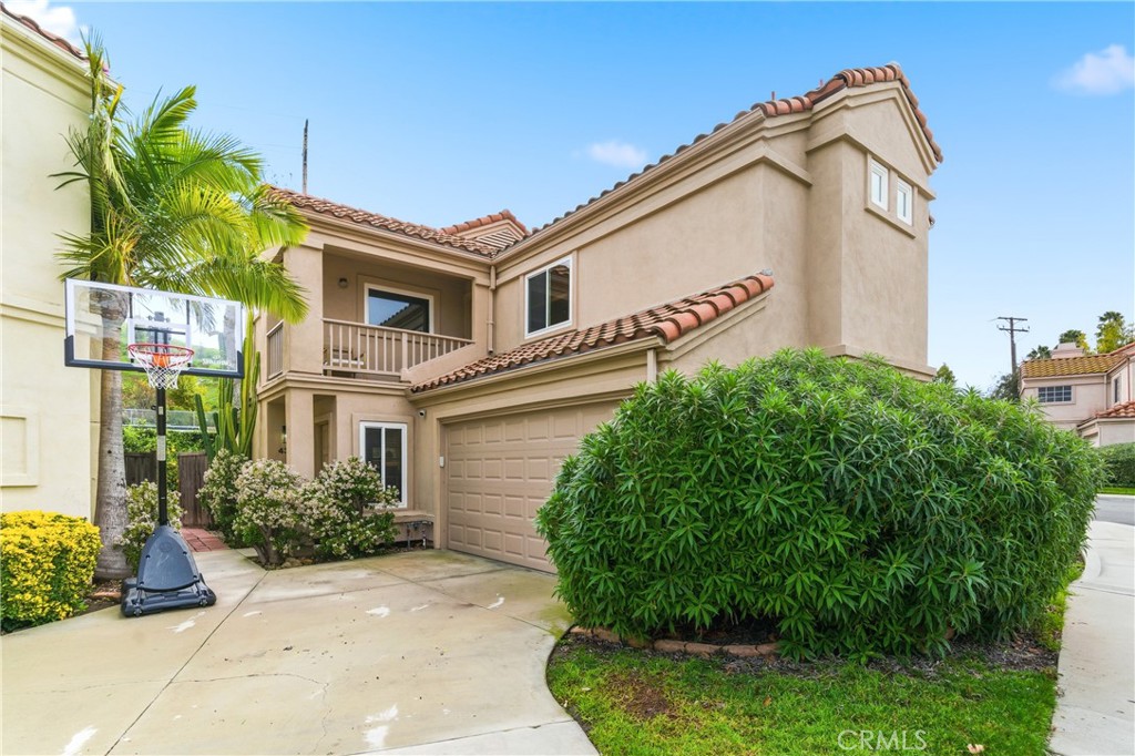 4302 Oak Glen Street