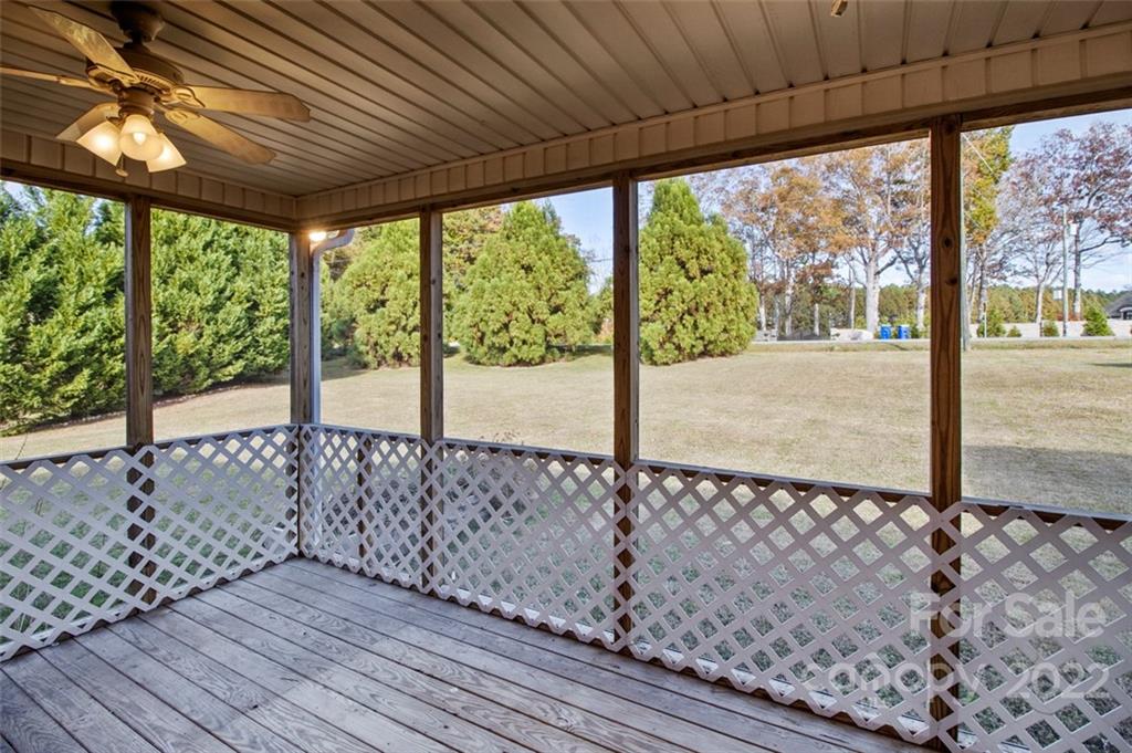547 Luther Drive