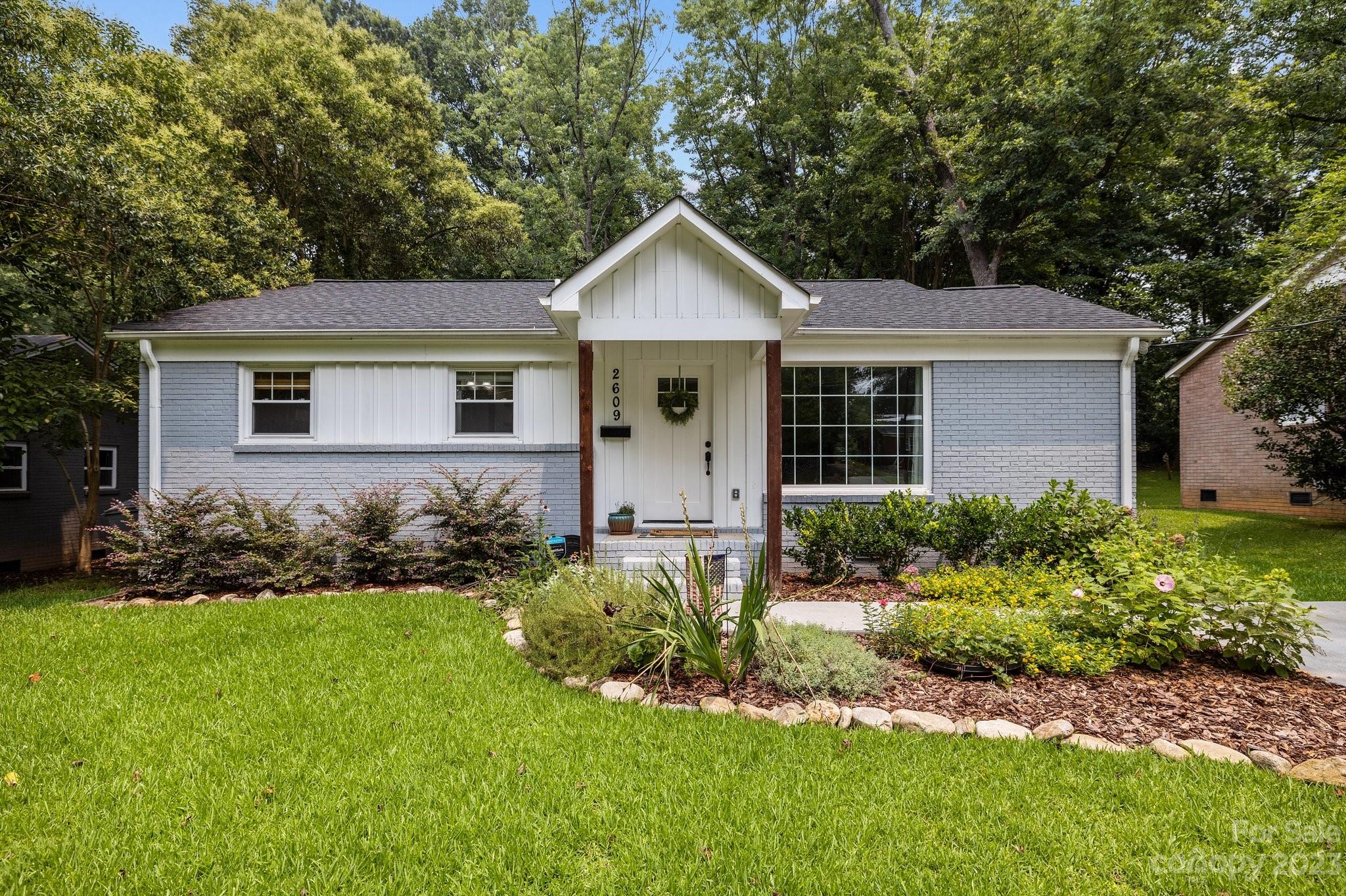 2609 Dora Drive