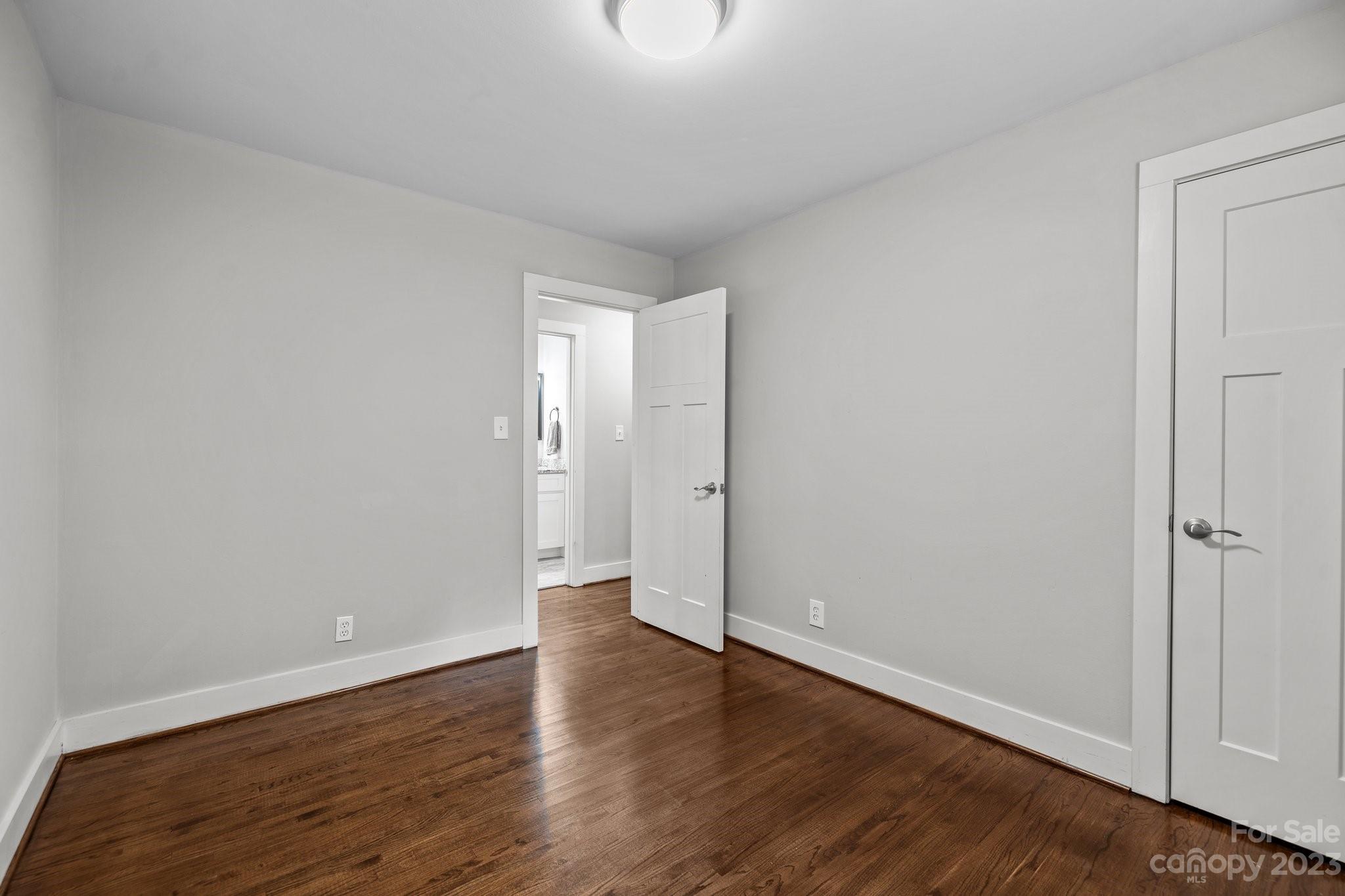 2609 Dora Drive
