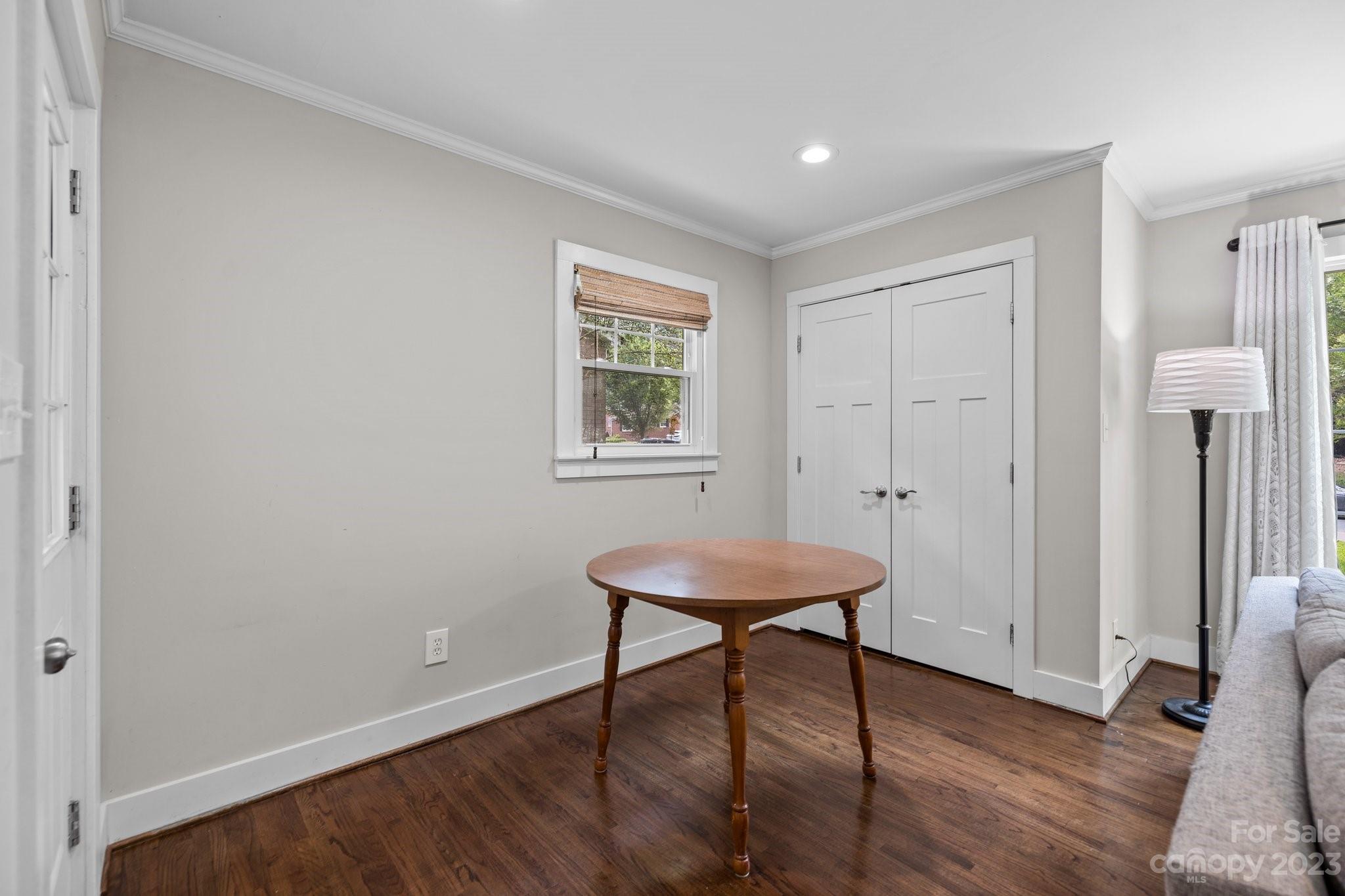 2609 Dora Drive