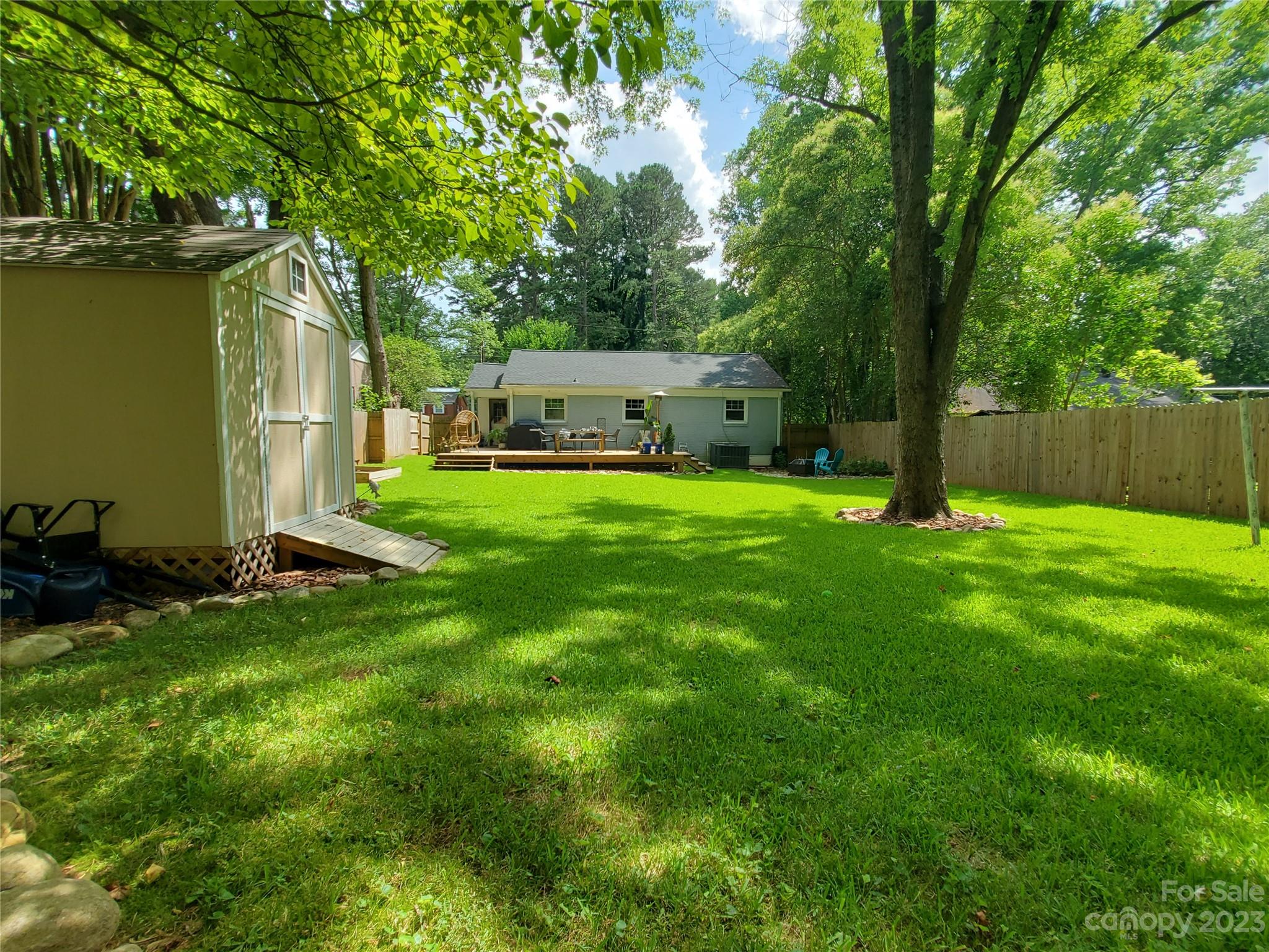 2609 Dora Drive